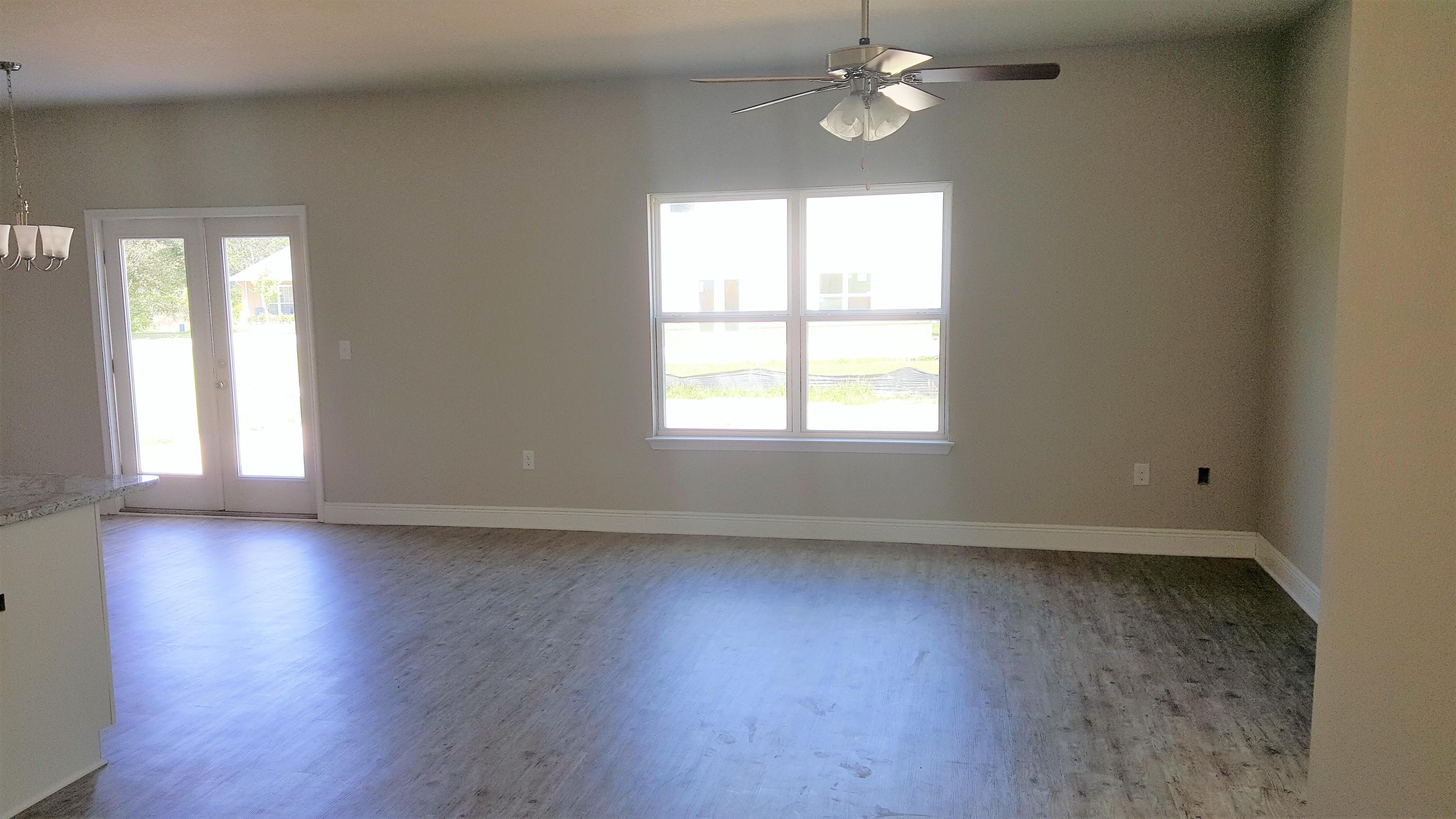 LAGRANGE LANDING - Residential