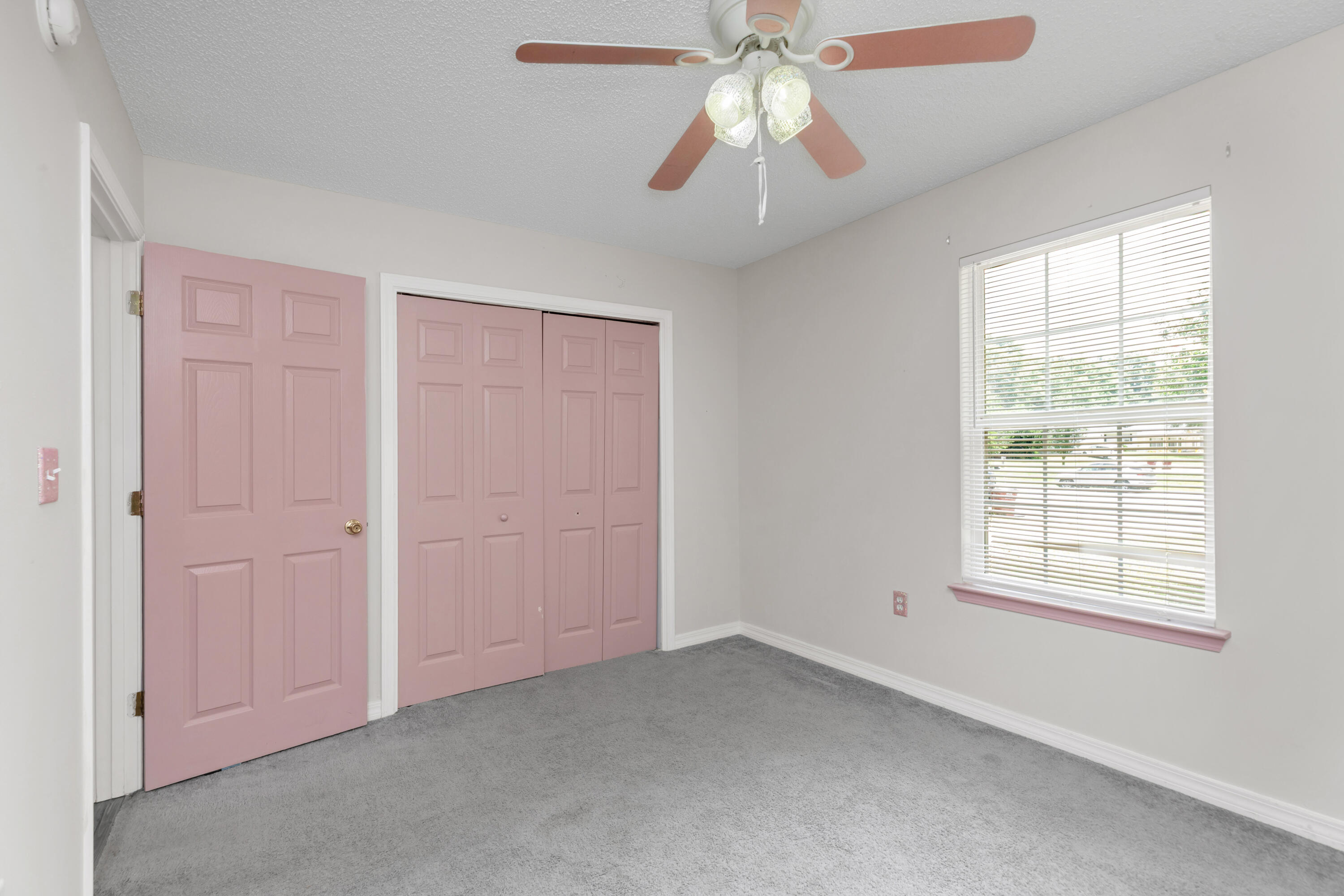 WINDING CREEK ESTATES PH 3 - Residential