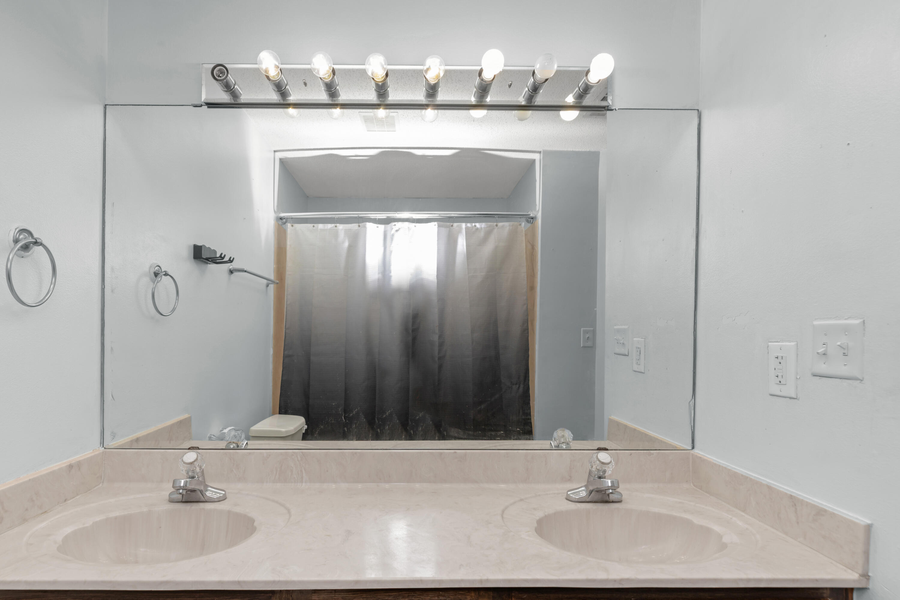 WINDING CREEK ESTATES PH 3 - Residential