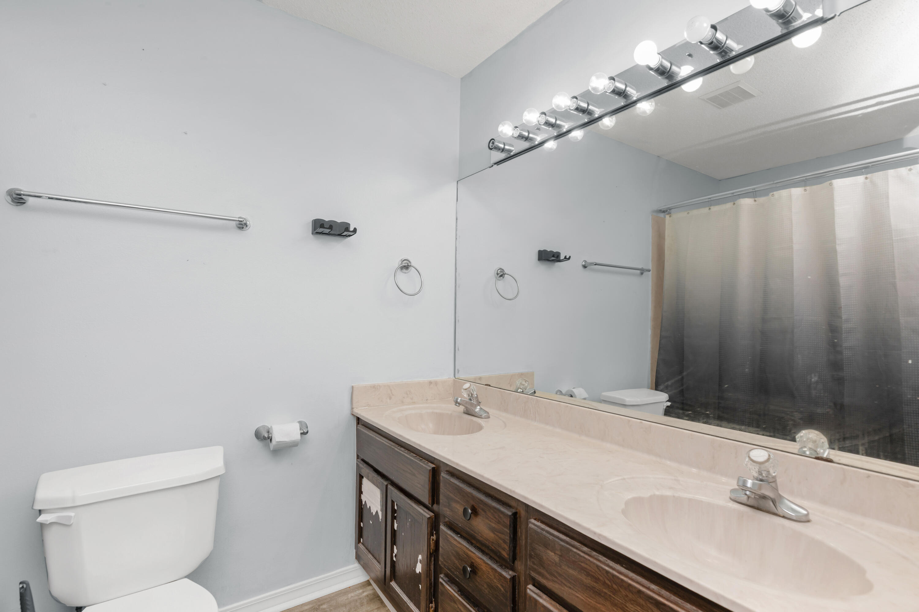 WINDING CREEK ESTATES PH 3 - Residential