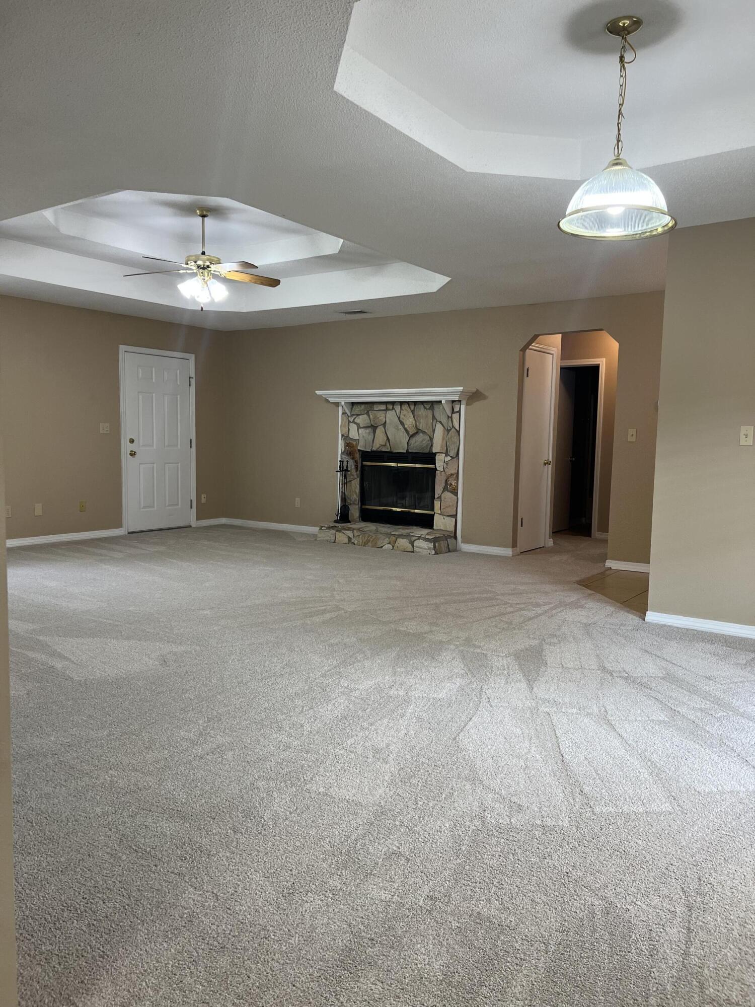 CRESTVIEW - Residential