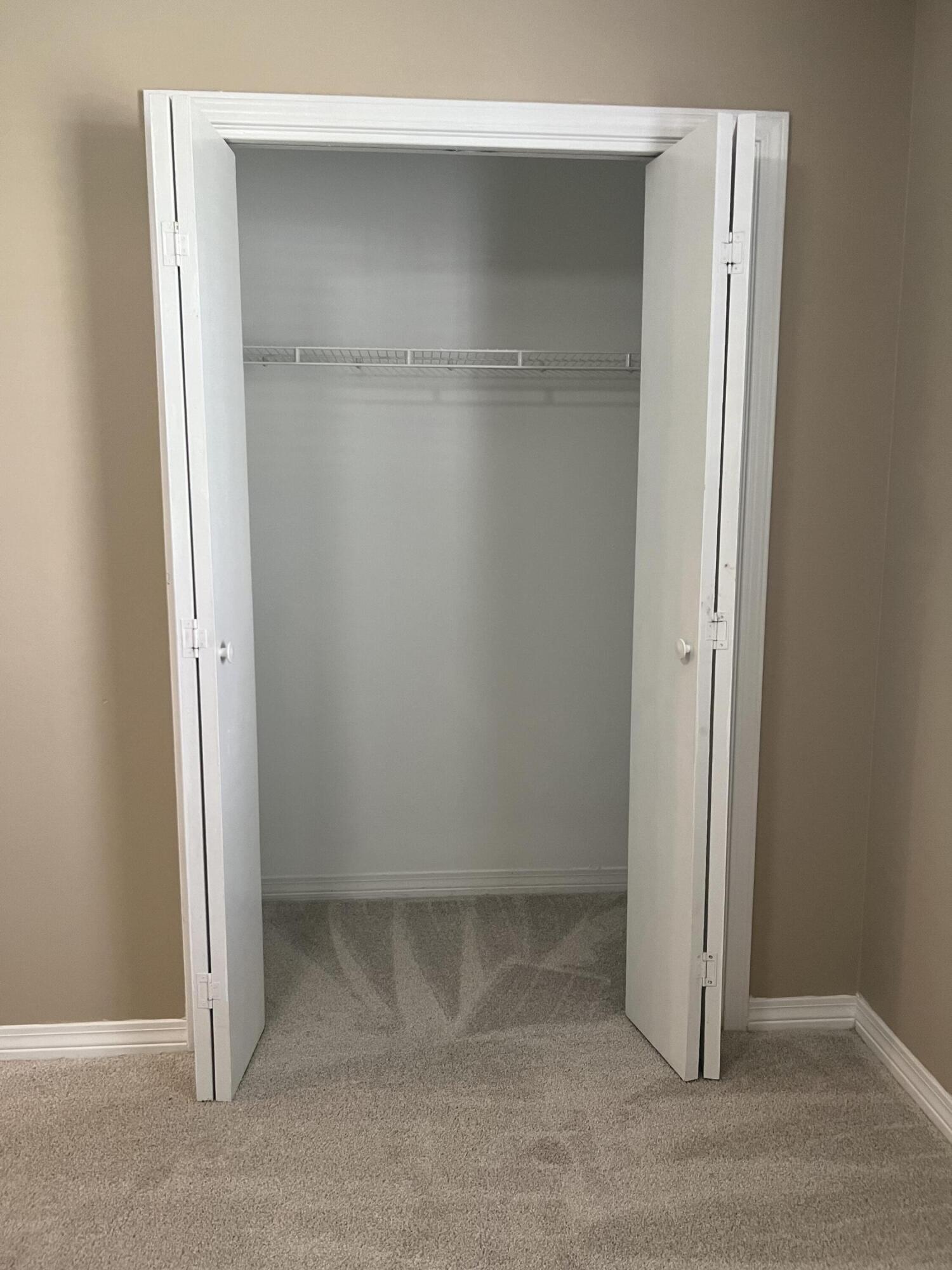 CRESTVIEW - Residential