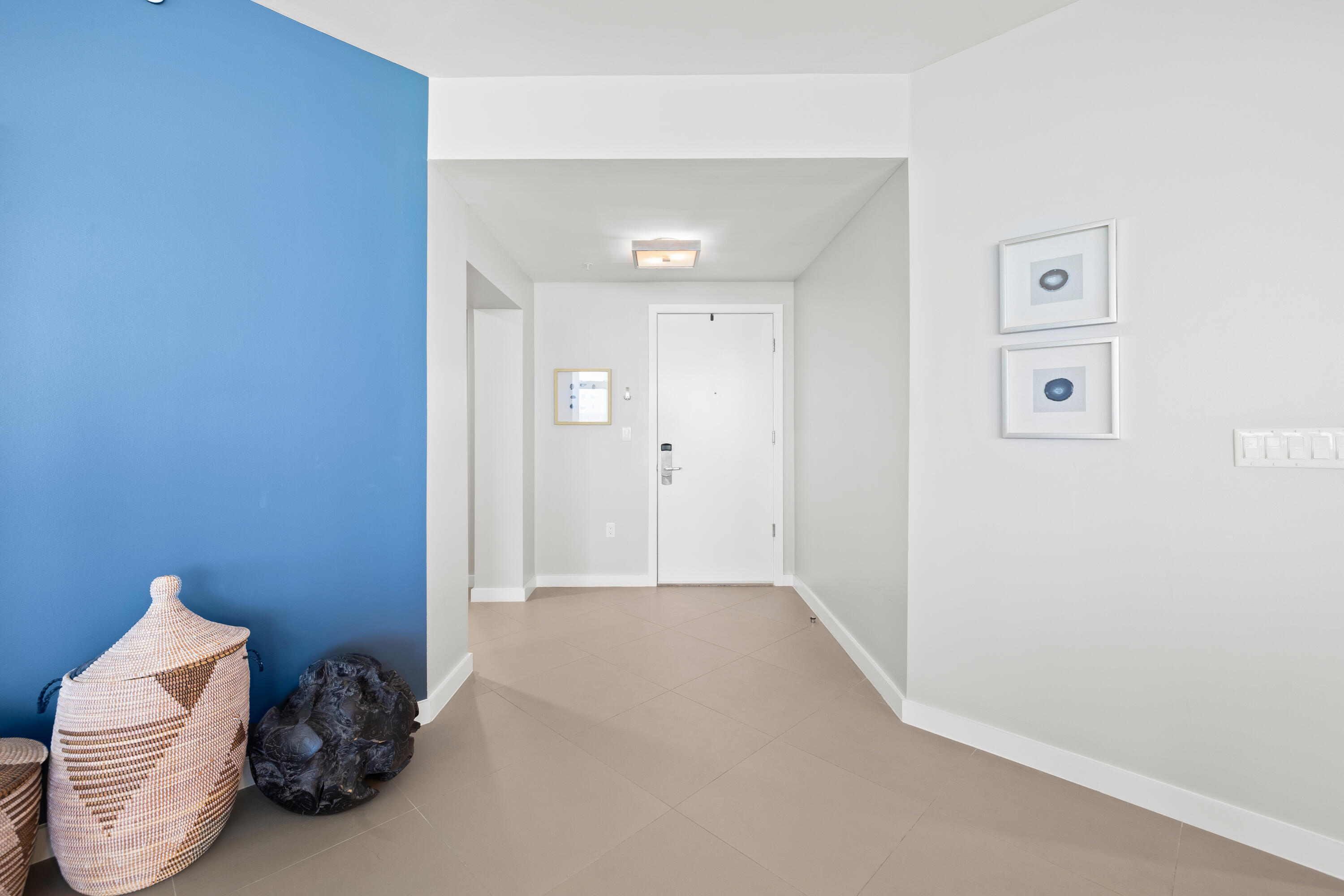 1900 Ninety Eight - Residential