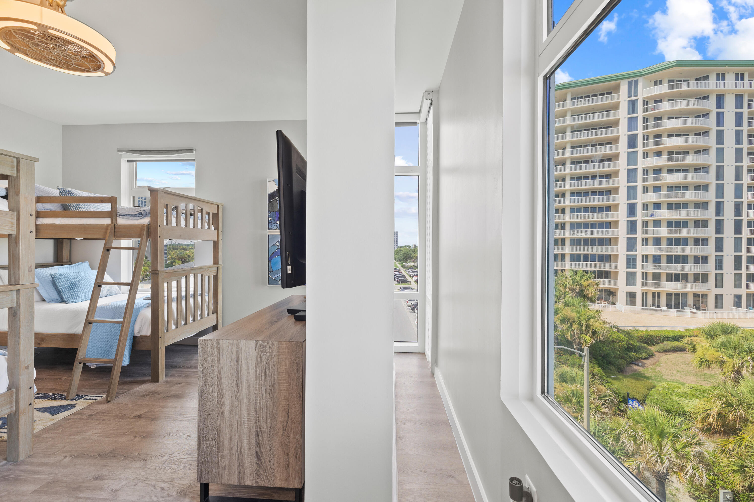 1900 Ninety Eight - Residential