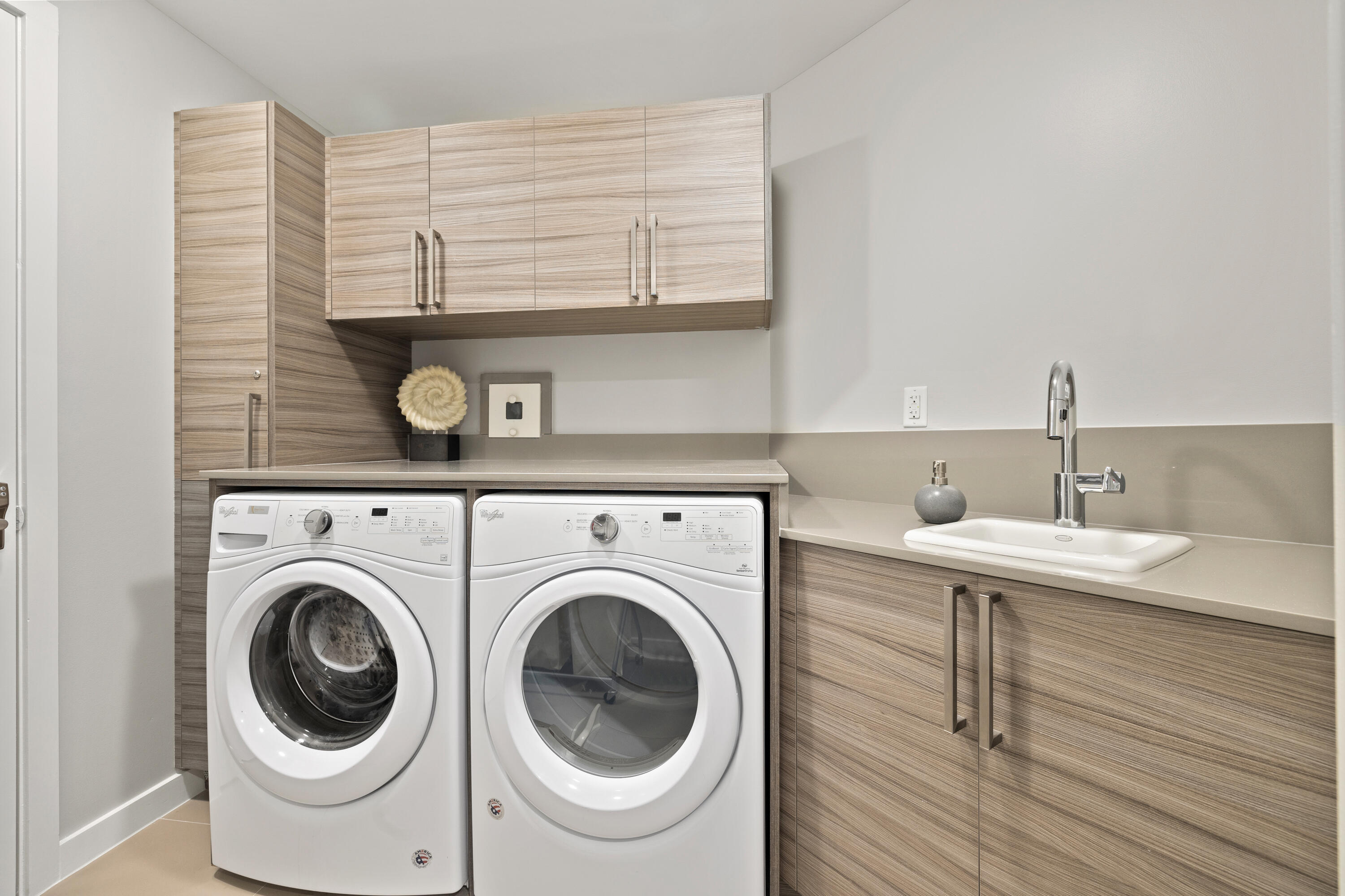 1900 Ninety Eight - Residential