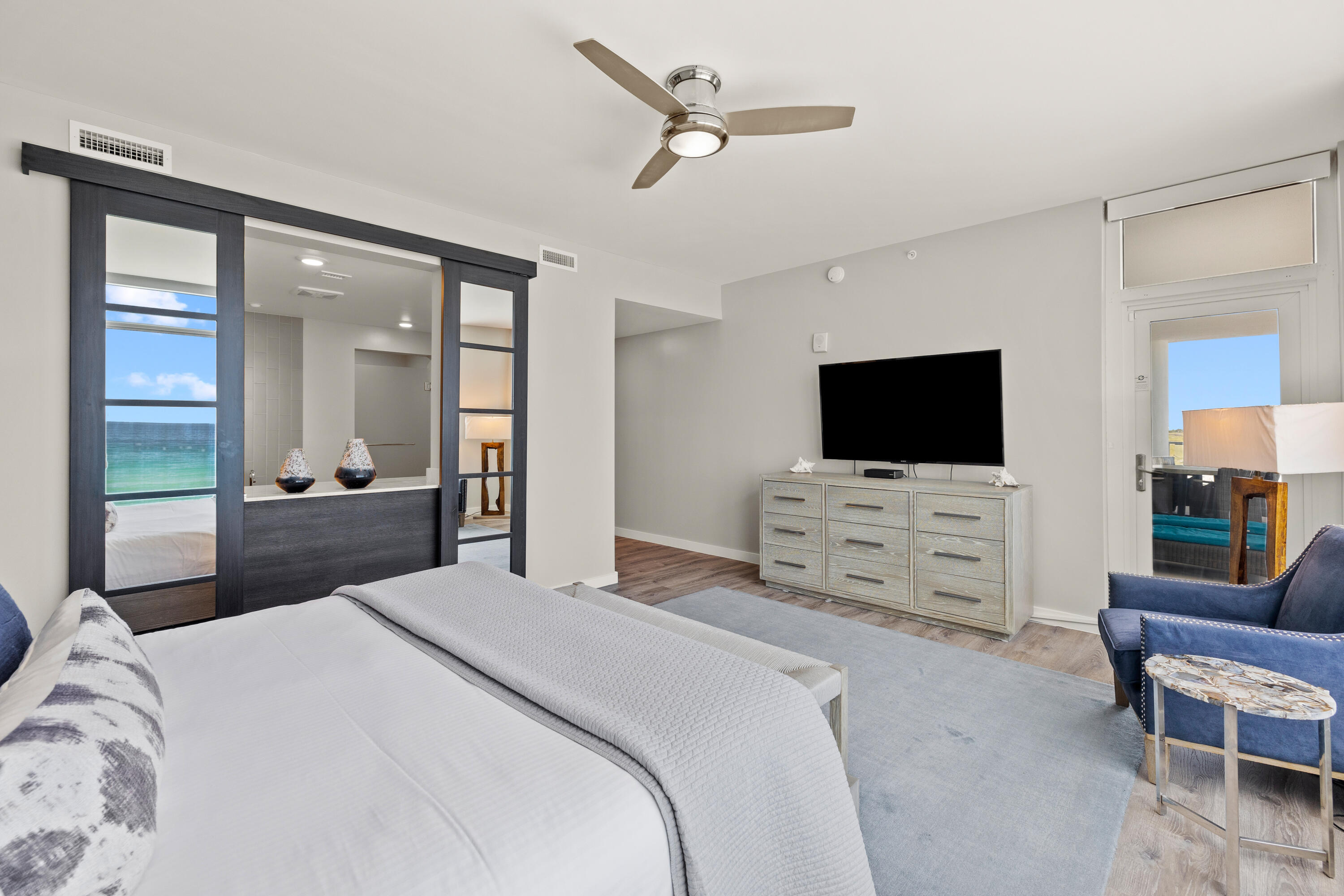 1900 Ninety Eight - Residential