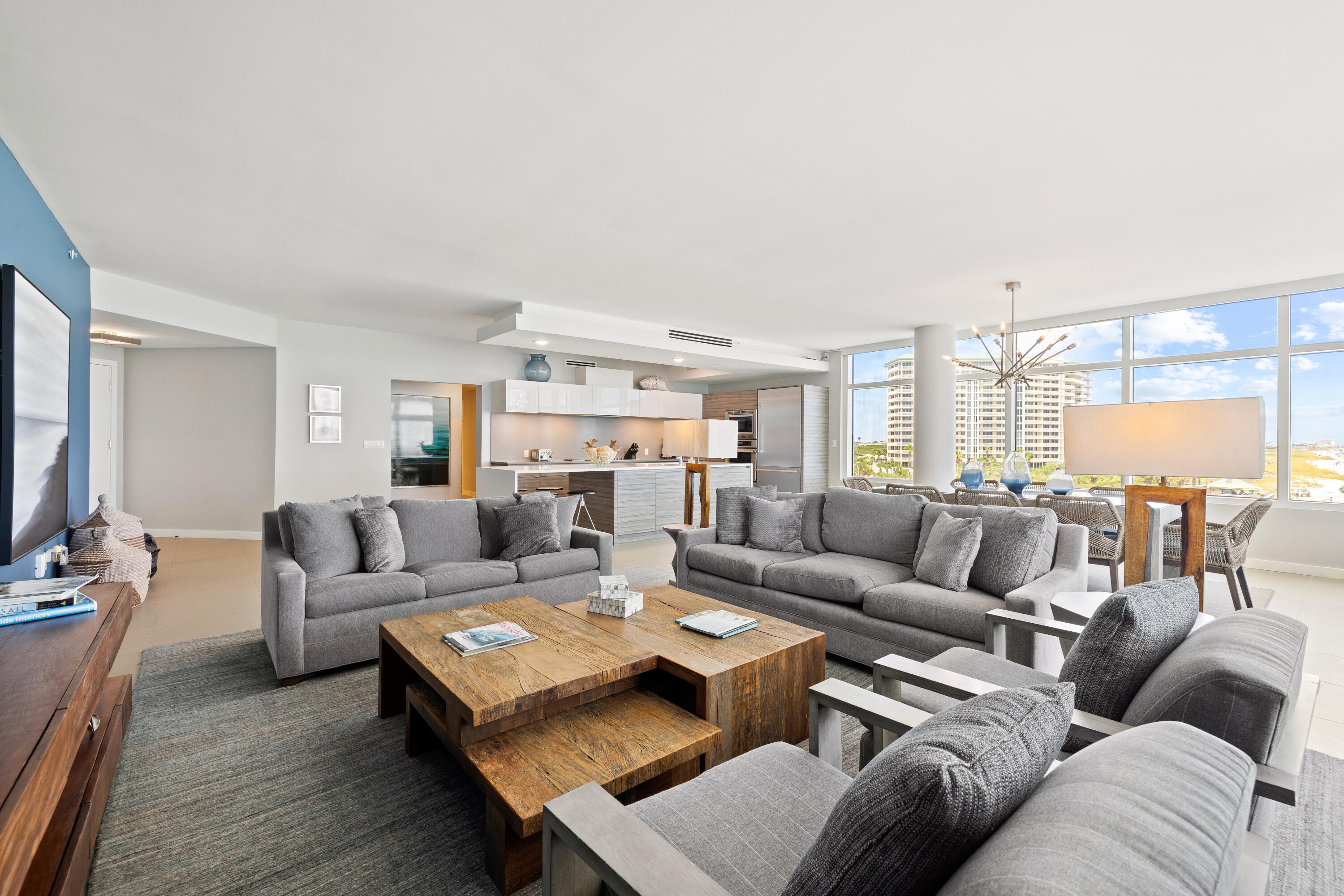 1900 Ninety Eight - Residential