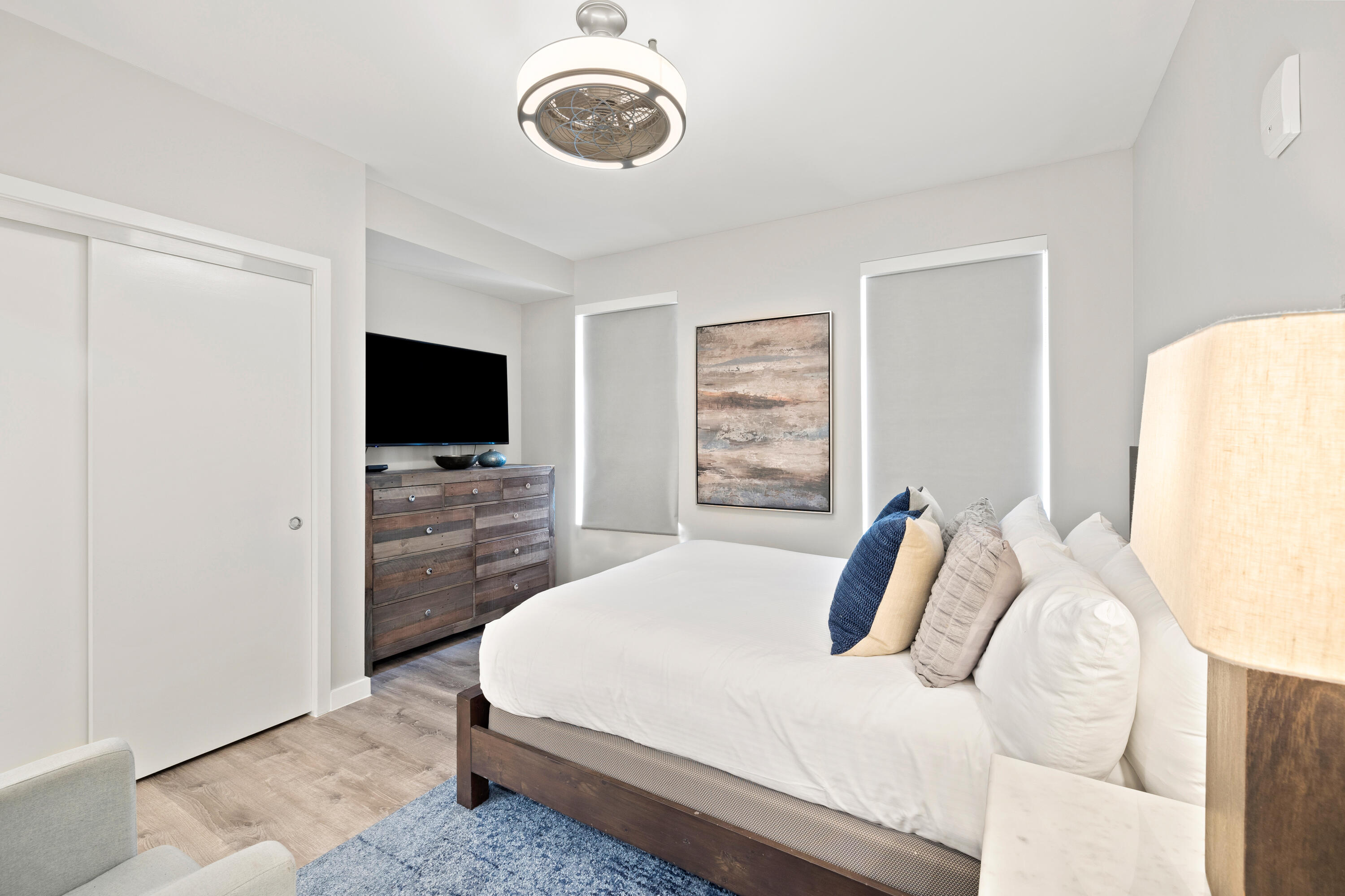 1900 Ninety Eight - Residential