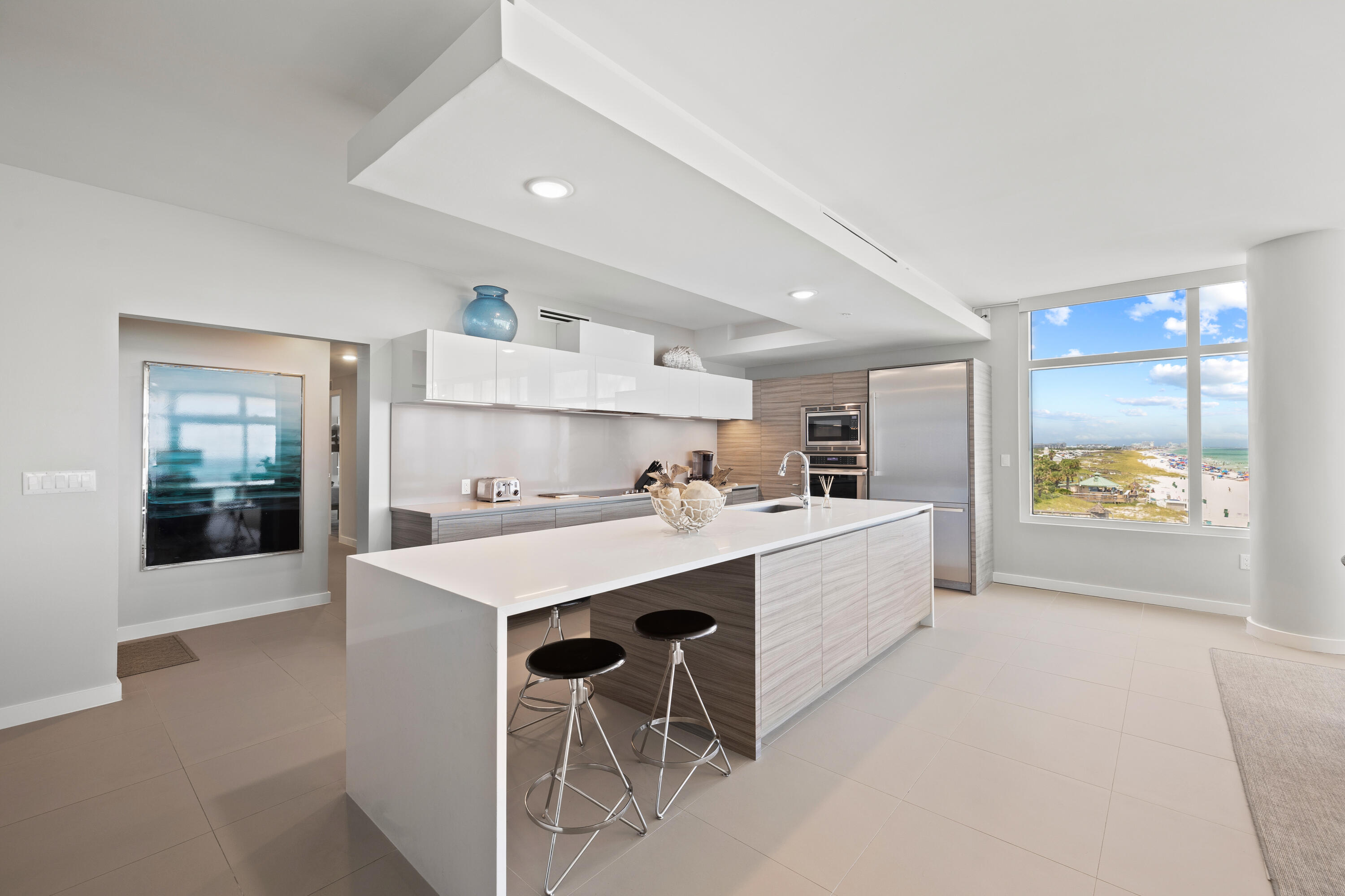 1900 Ninety Eight - Residential