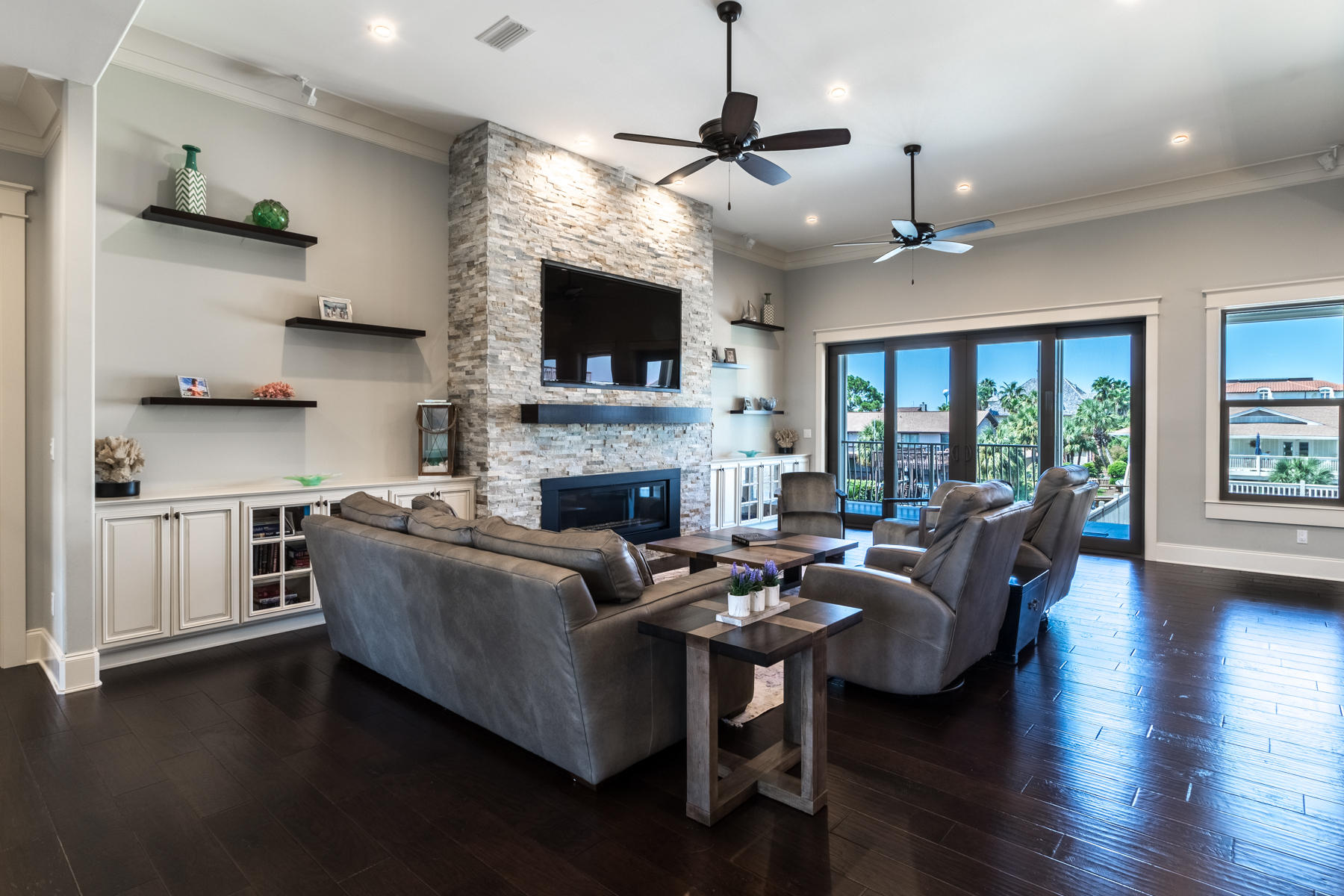 HOLIDAY ISLE - Residential