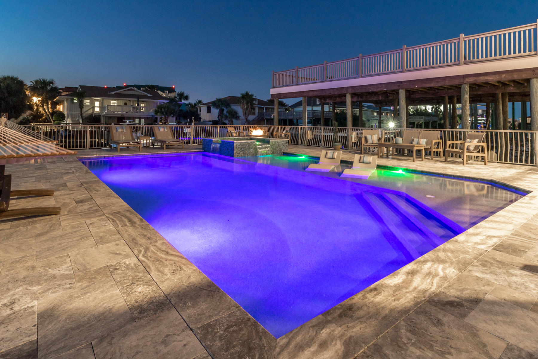 HOLIDAY ISLE - Residential