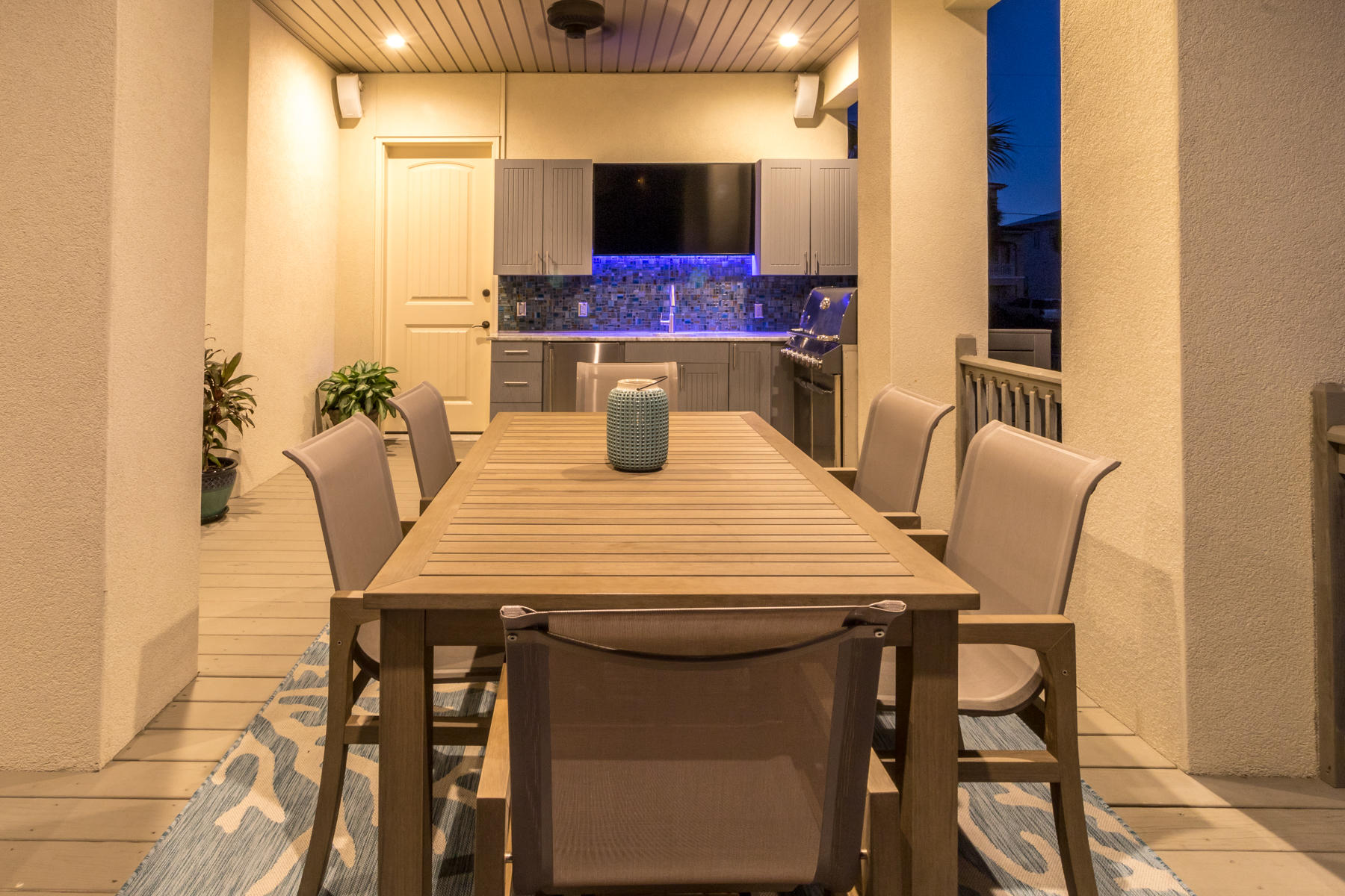 HOLIDAY ISLE - Residential