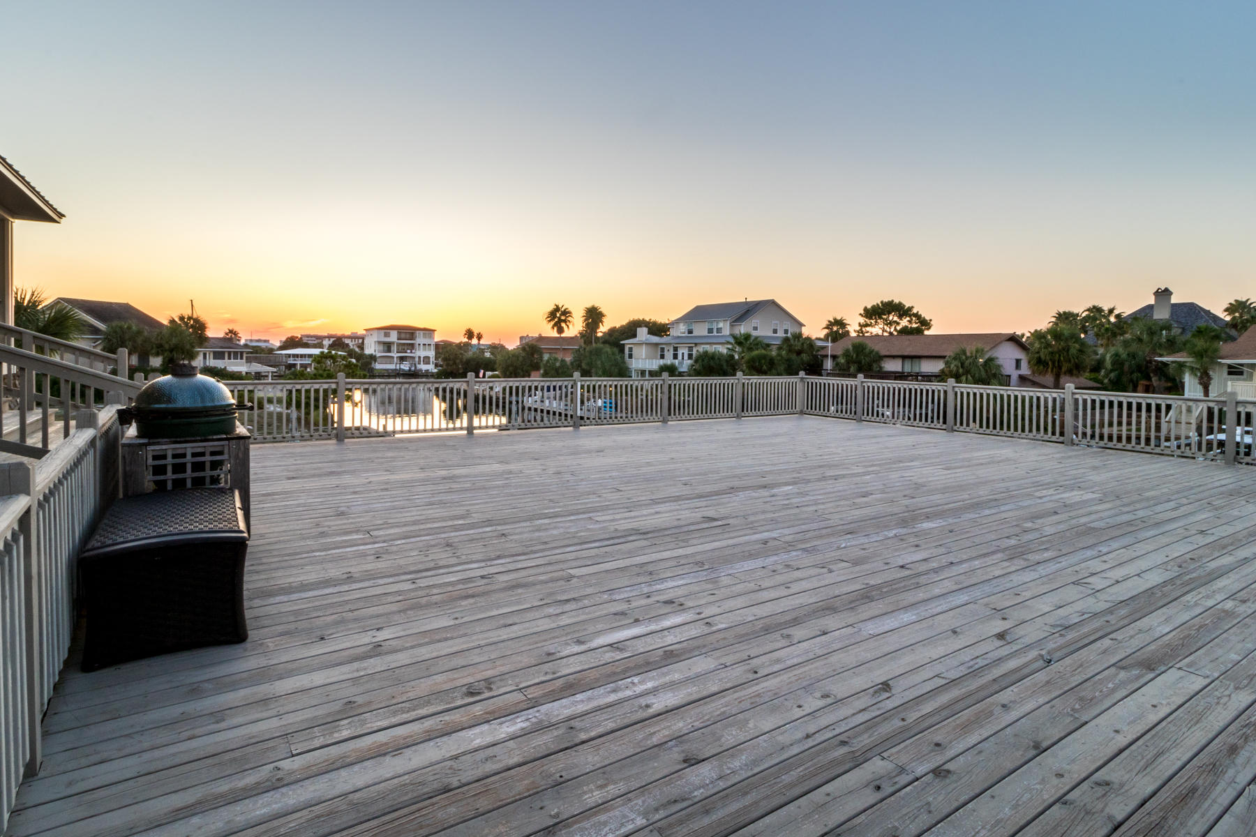 HOLIDAY ISLE - Residential