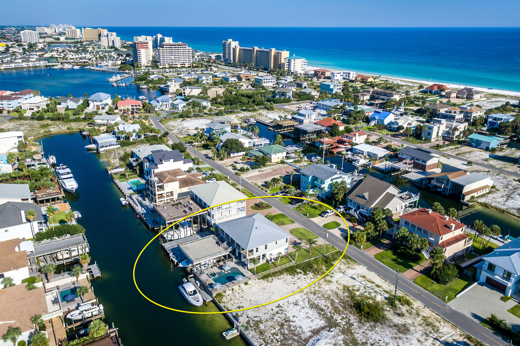 HOLIDAY ISLE - Residential