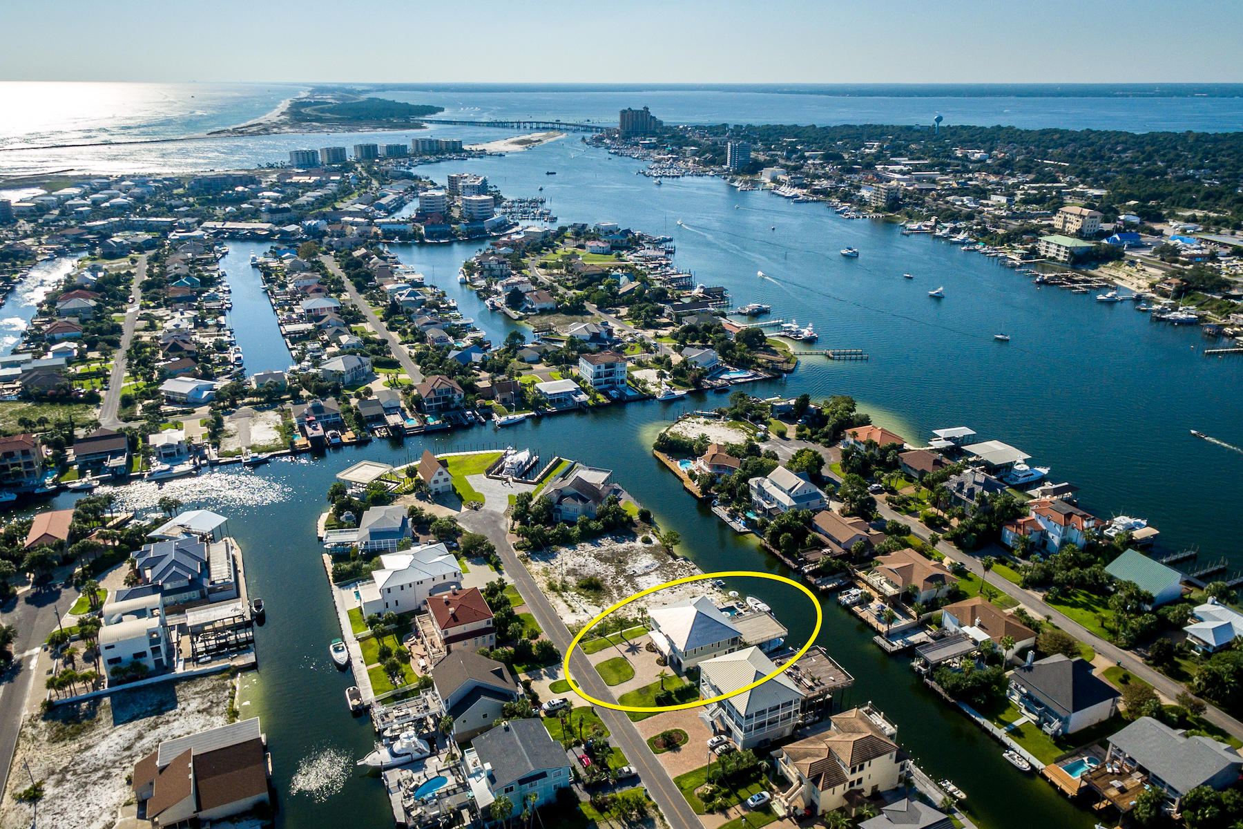 HOLIDAY ISLE - Residential