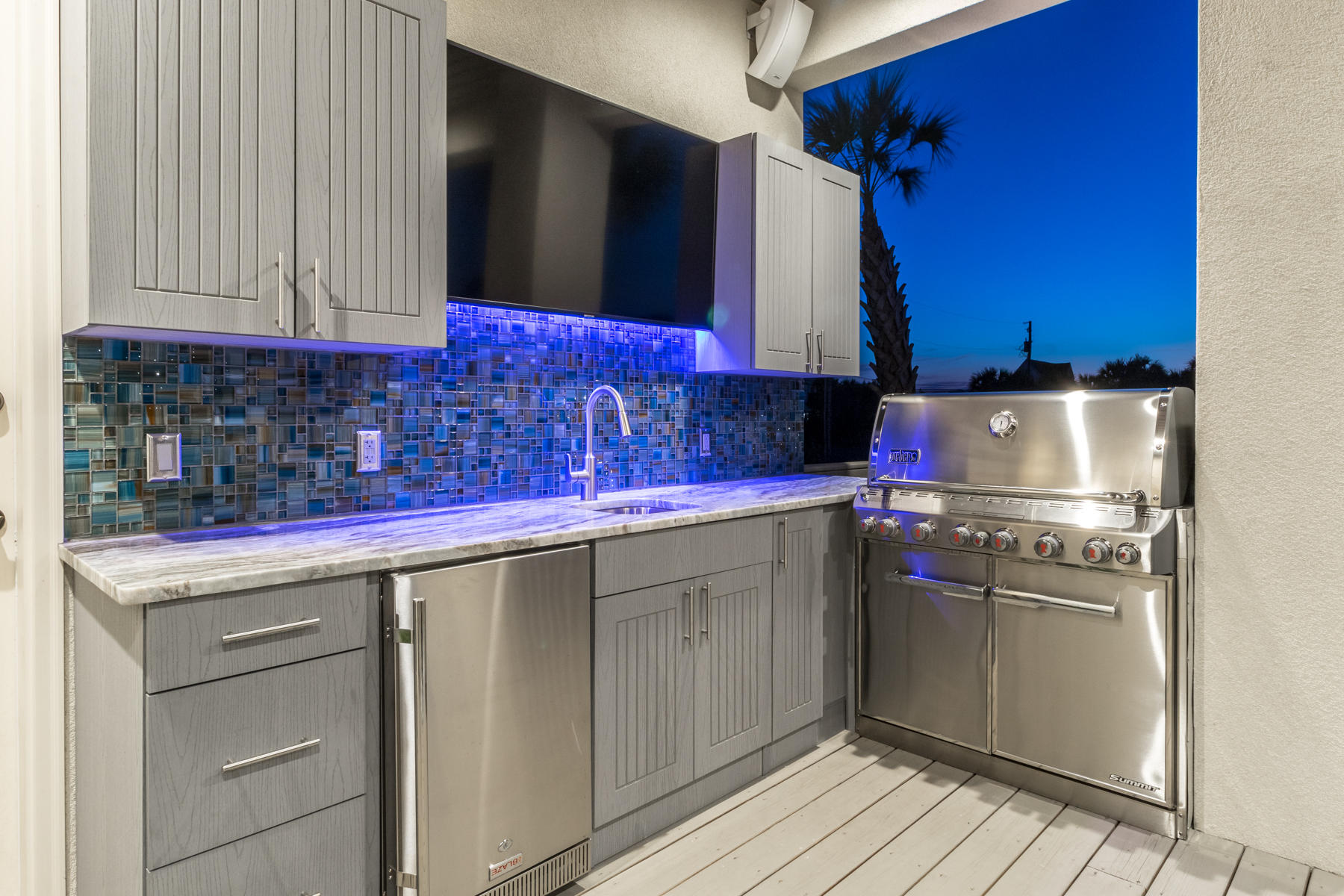 HOLIDAY ISLE - Residential