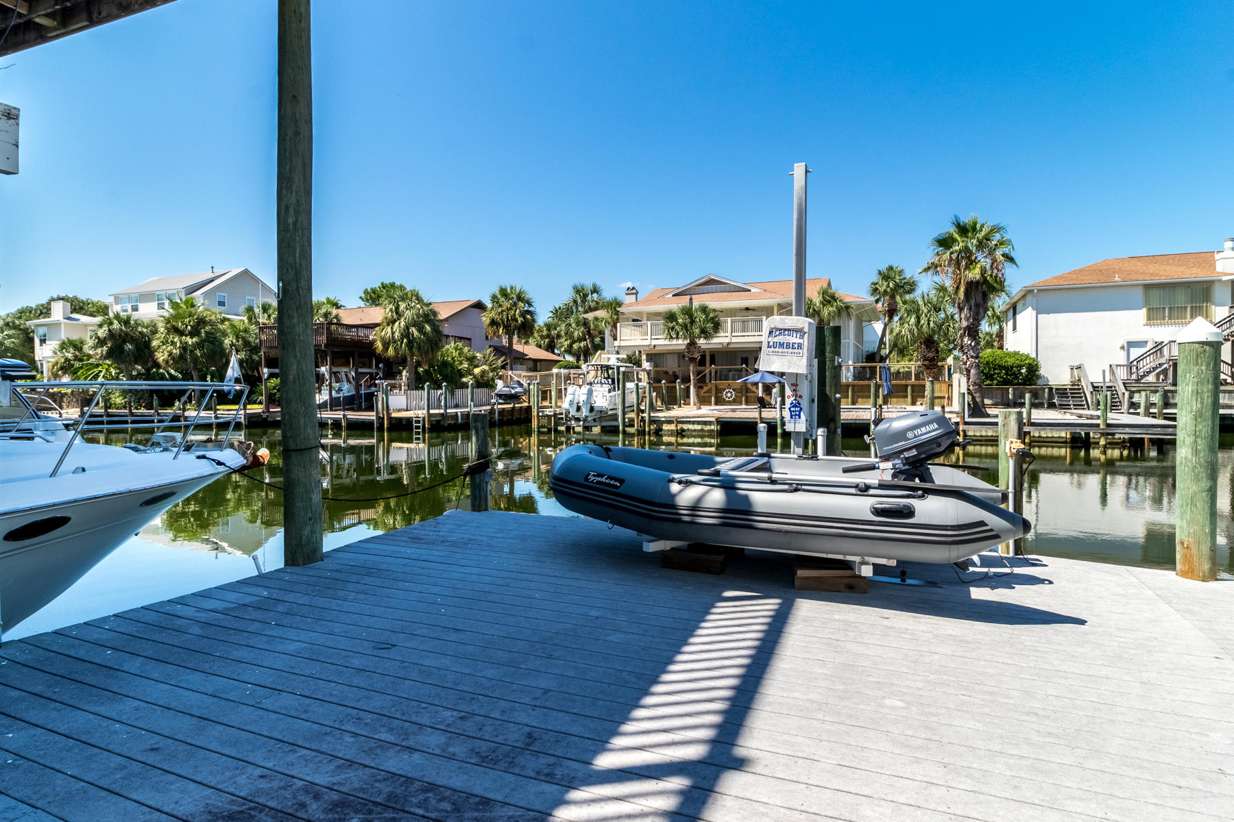 HOLIDAY ISLE - Residential