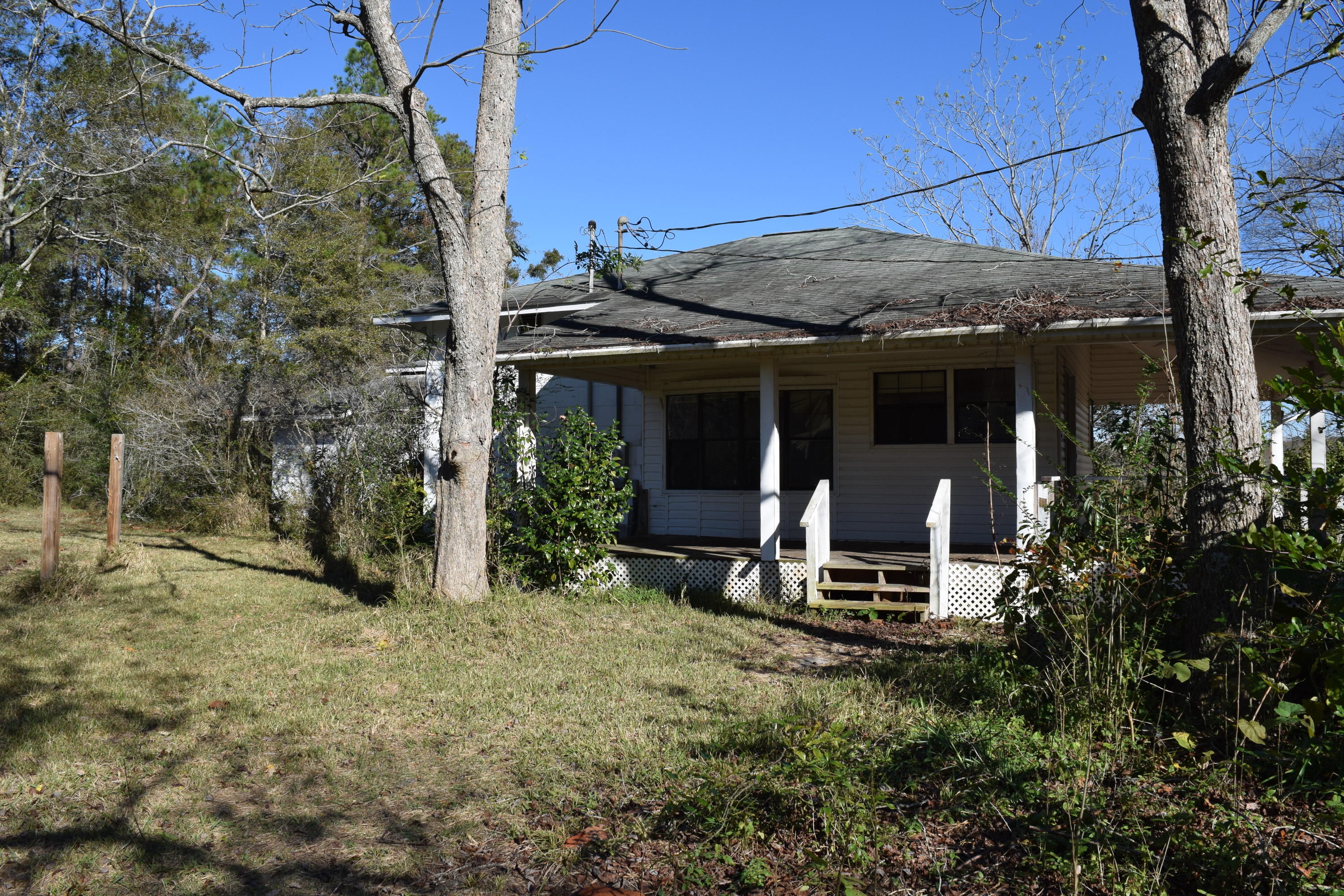 DEFUNIAK SPRINGS TOWN OF - Residential