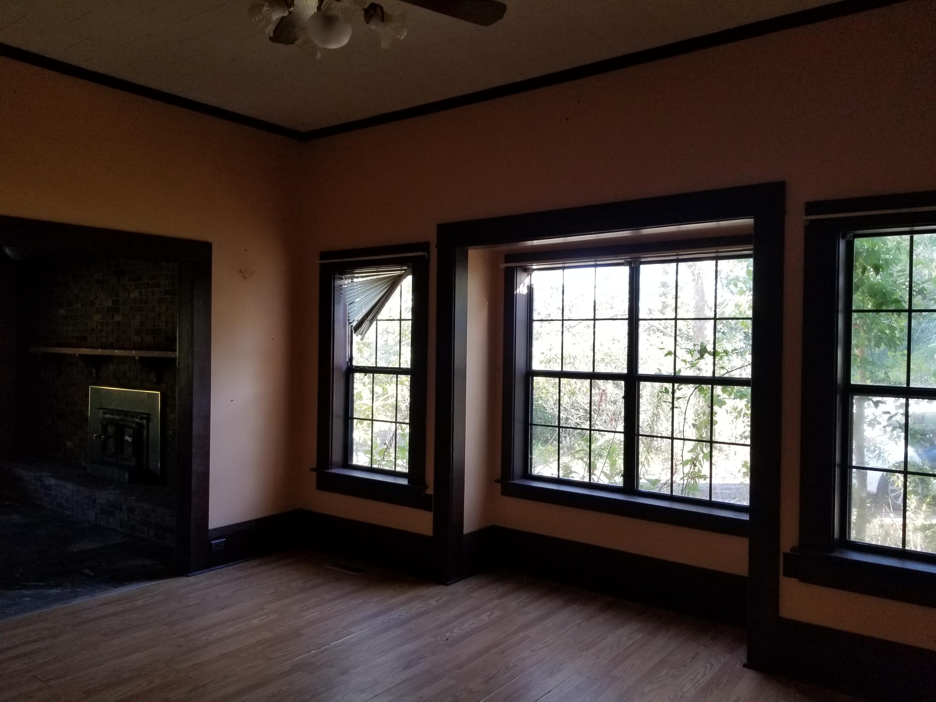 DEFUNIAK SPRINGS TOWN OF - Residential