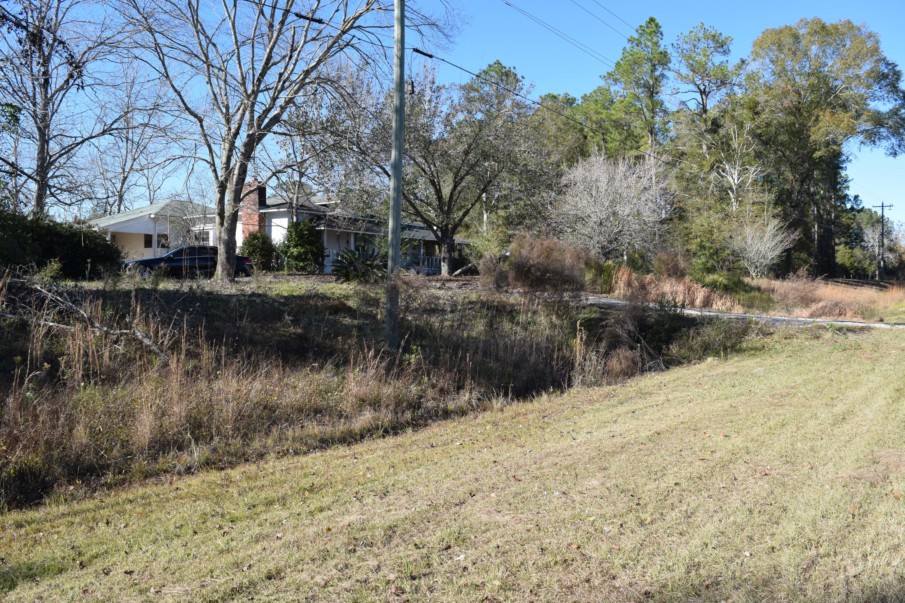 DEFUNIAK SPRINGS TOWN OF - Residential