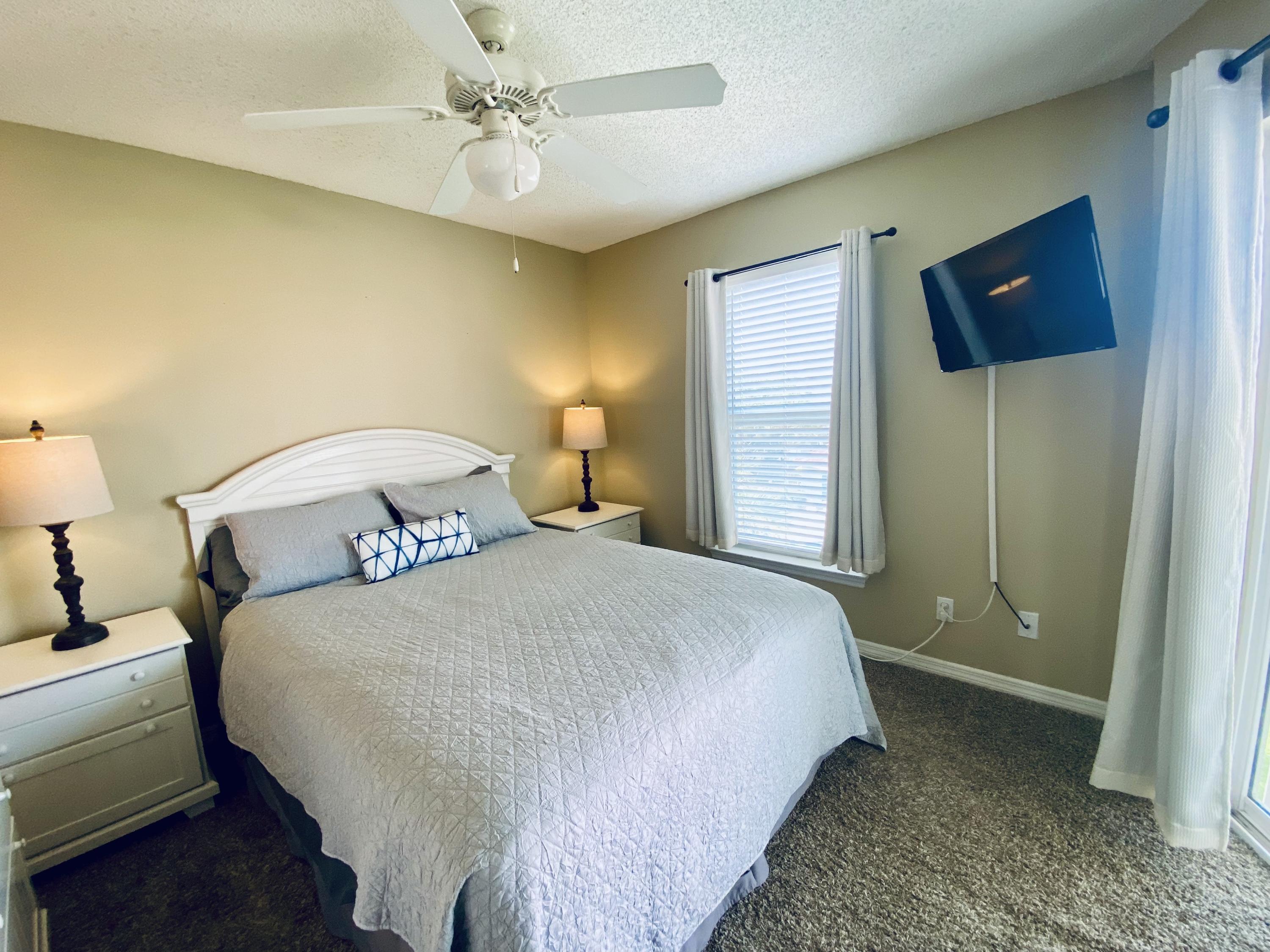 ROLLIN TIDE VILLAS - Residential