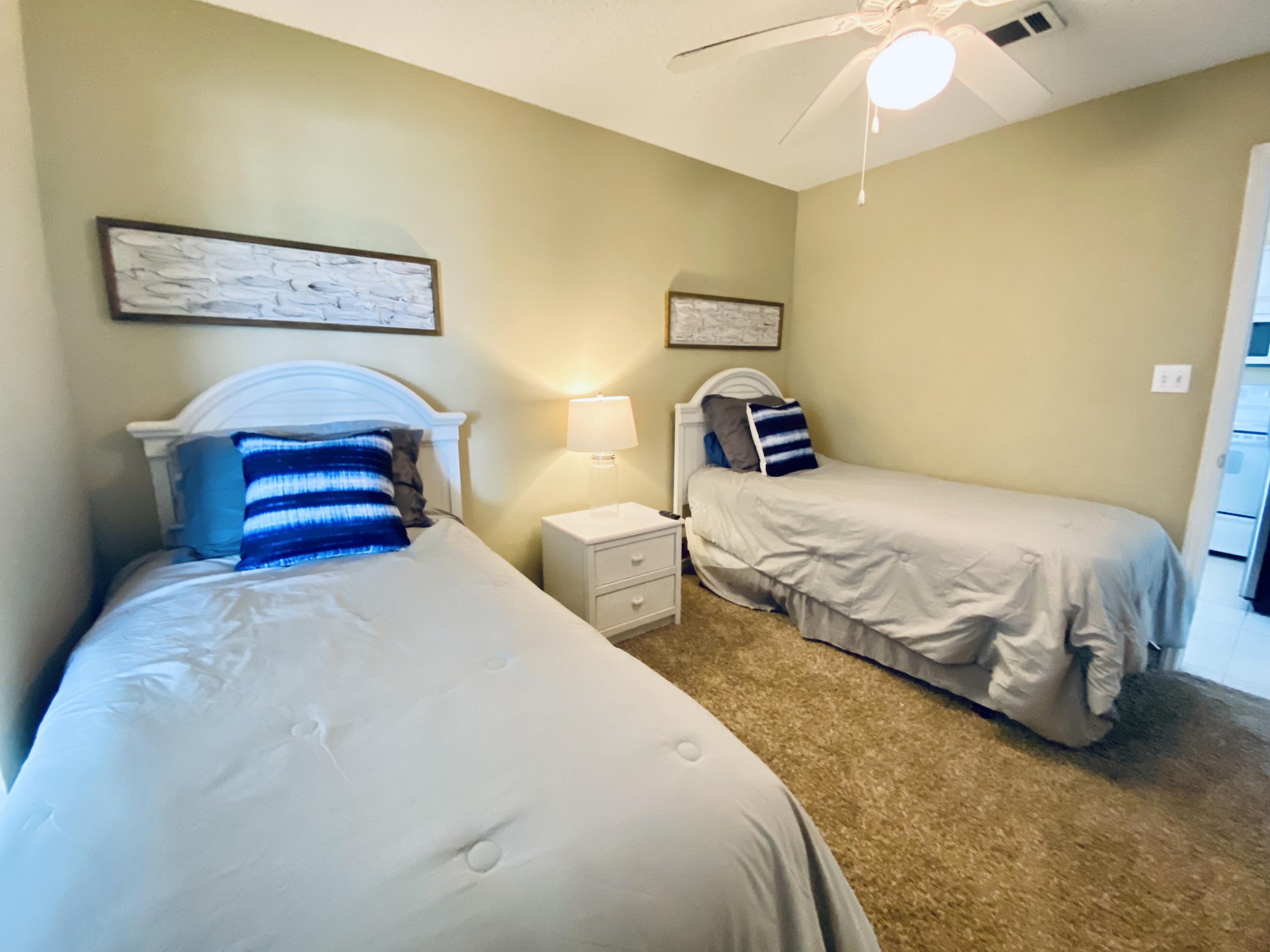 ROLLIN TIDE VILLAS - Residential