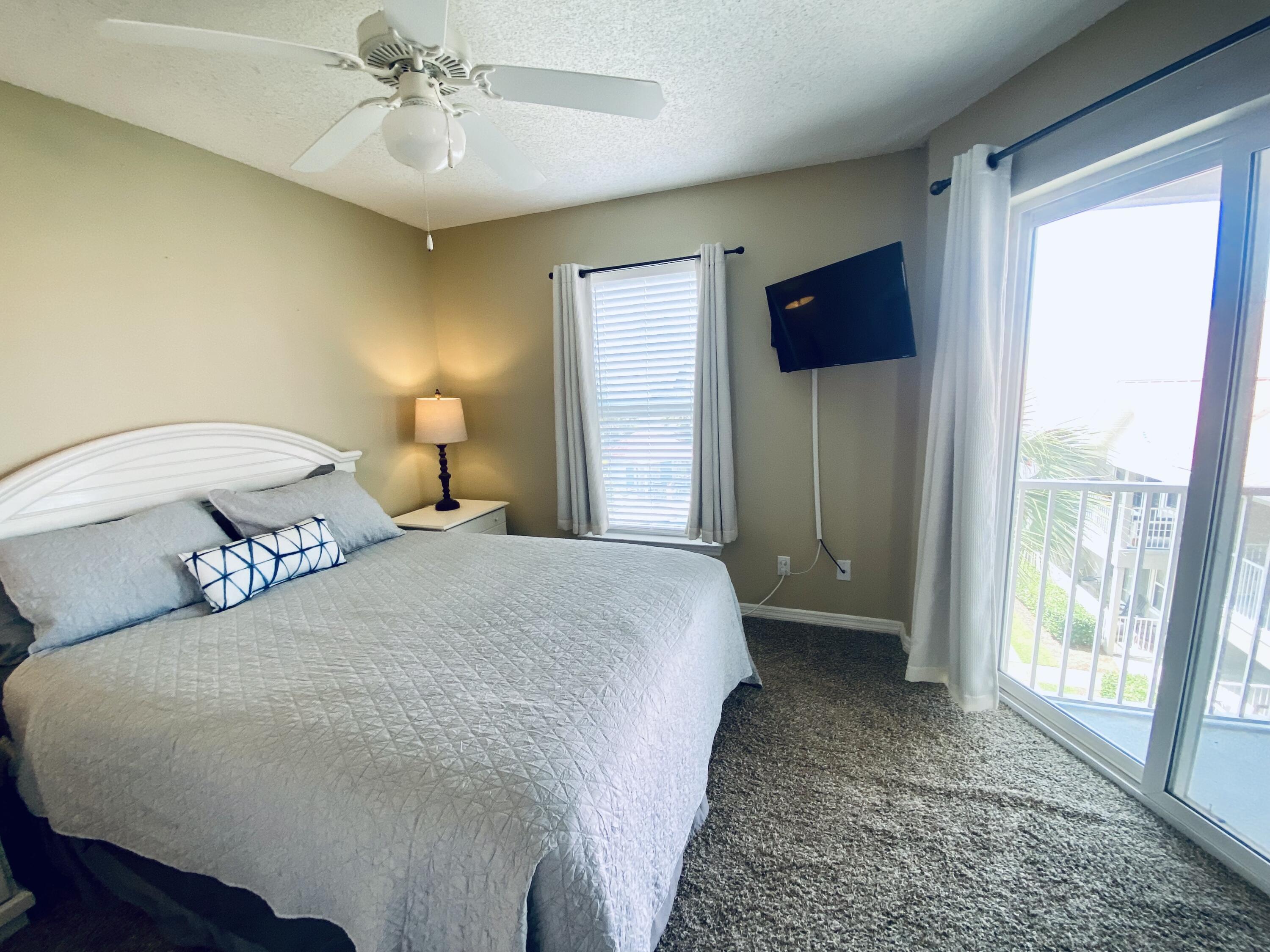 ROLLIN TIDE VILLAS - Residential