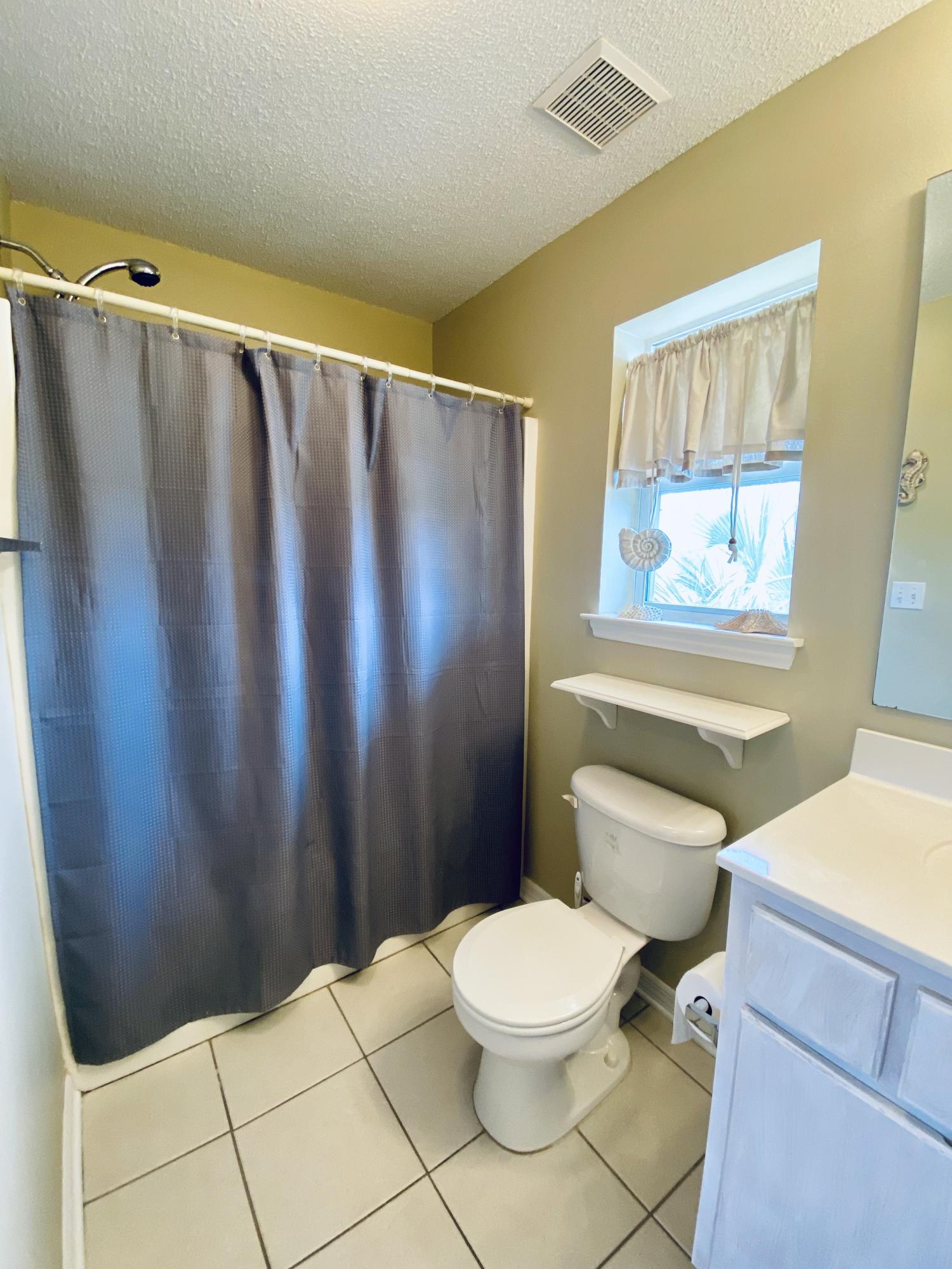 ROLLIN TIDE VILLAS - Residential