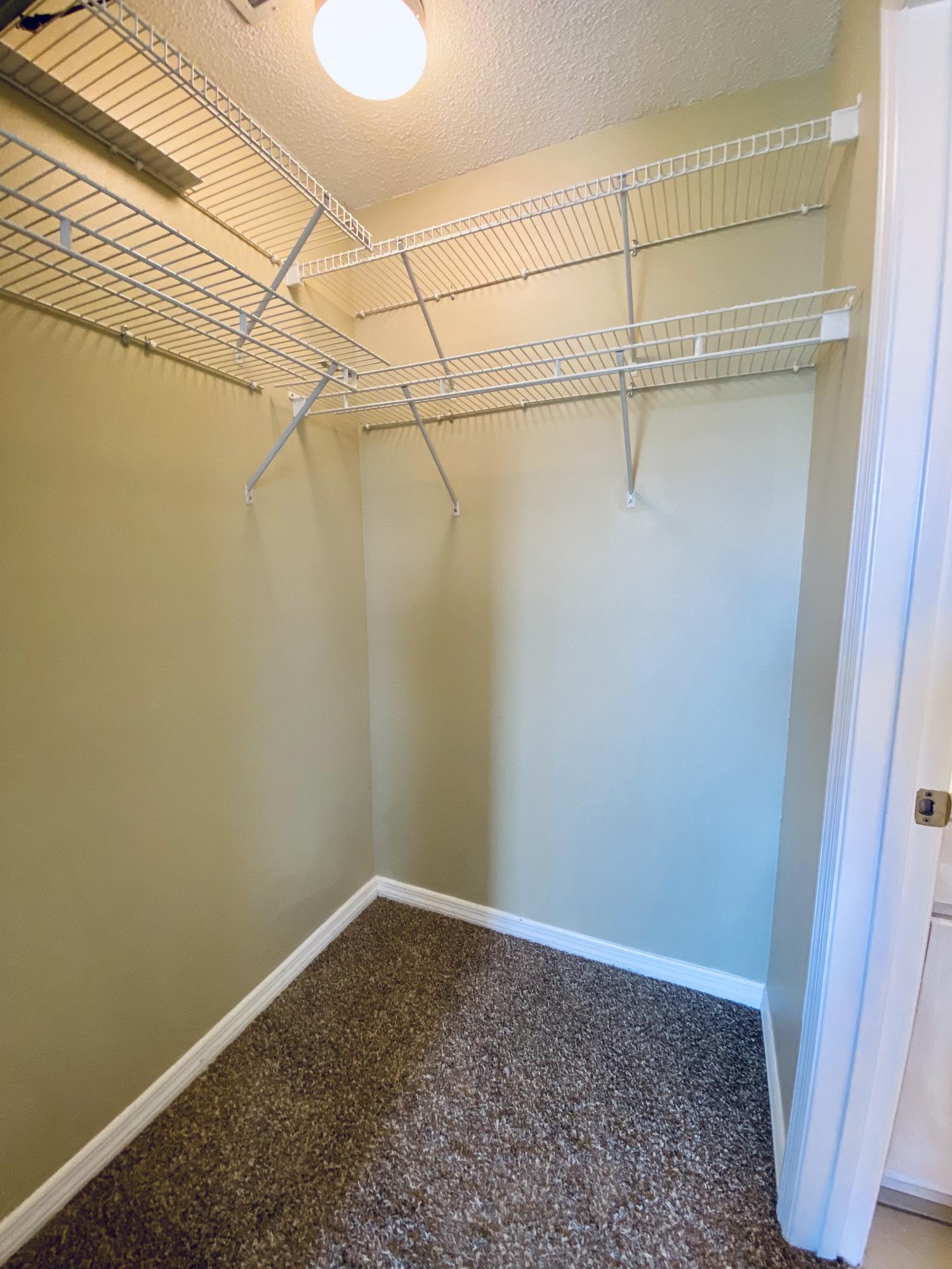 ROLLIN TIDE VILLAS - Residential