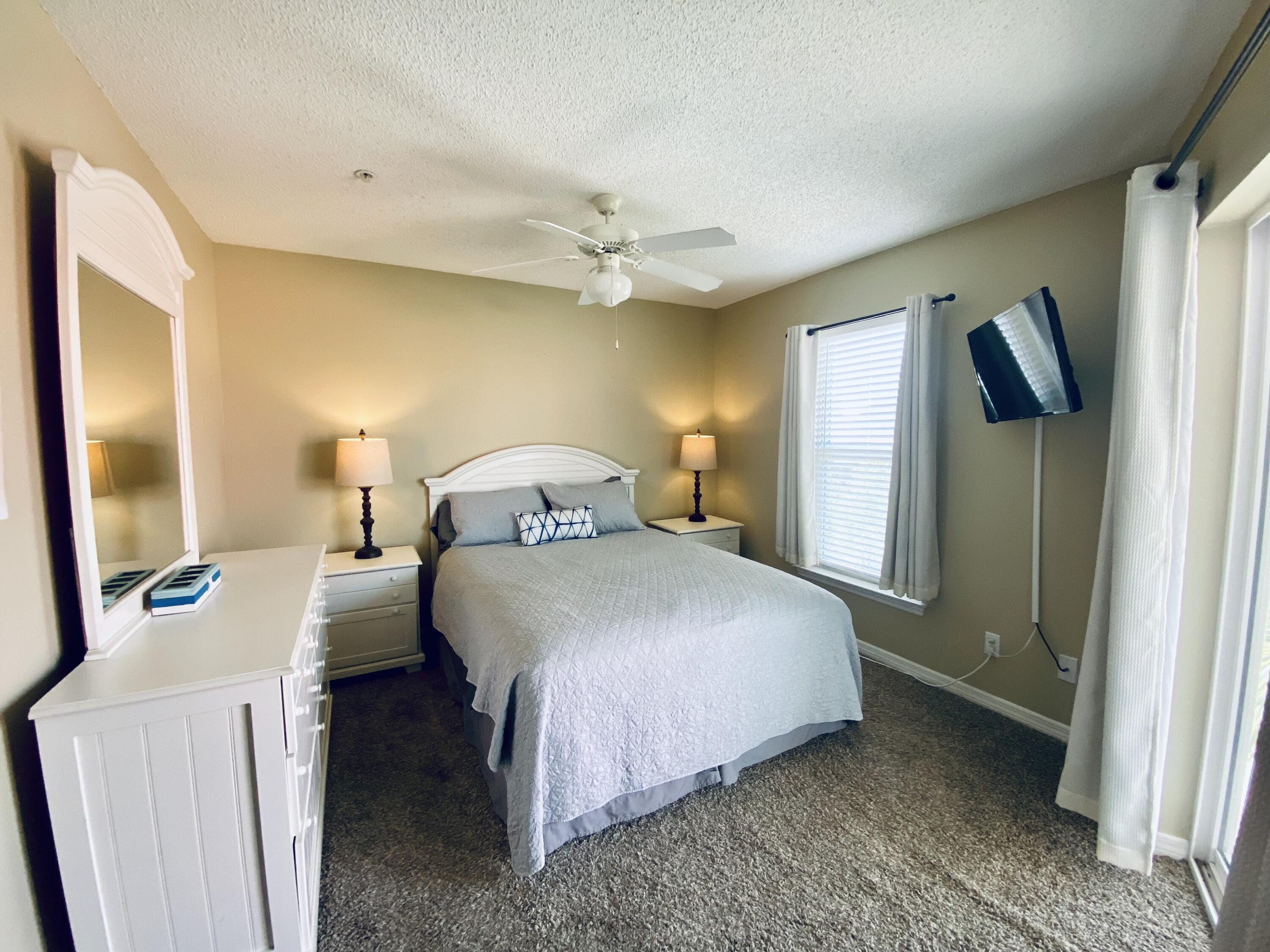 ROLLIN TIDE VILLAS - Residential