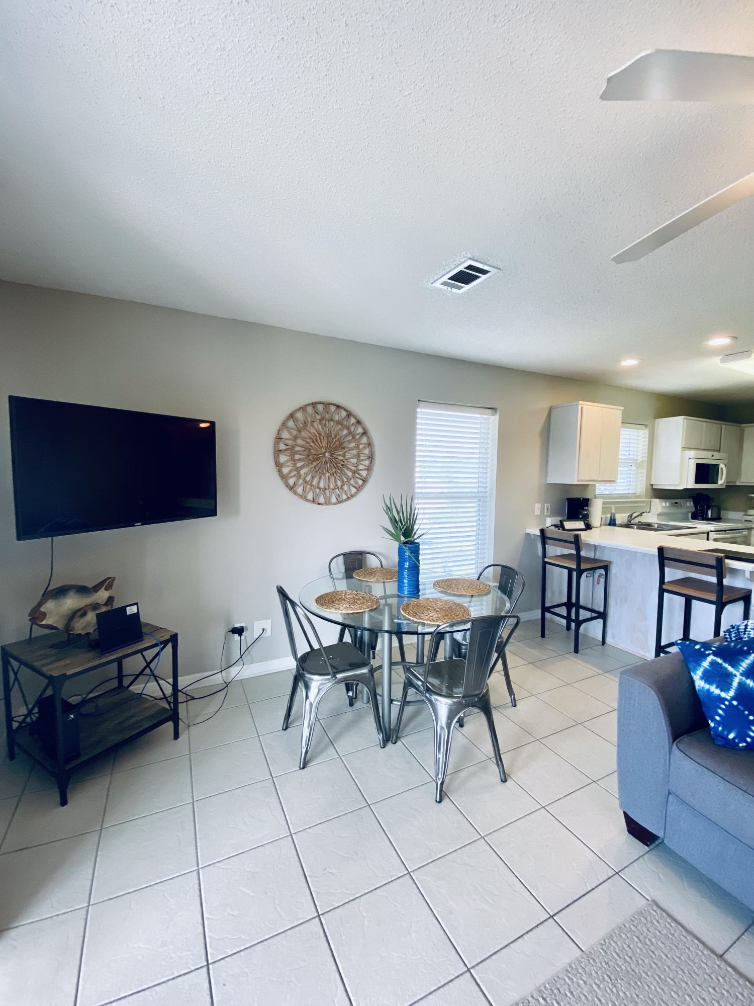 ROLLIN TIDE VILLAS - Residential