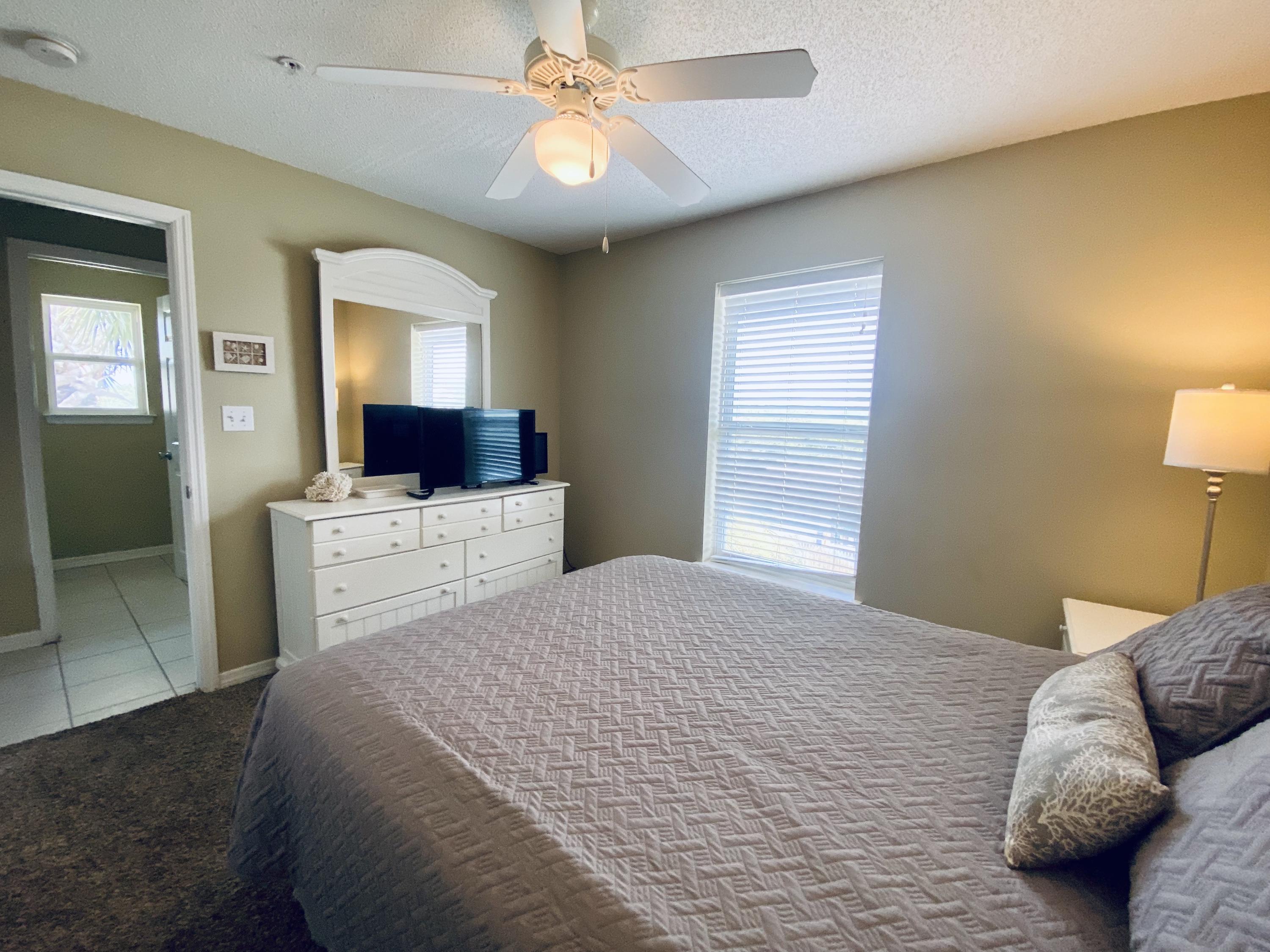 ROLLIN TIDE VILLAS - Residential