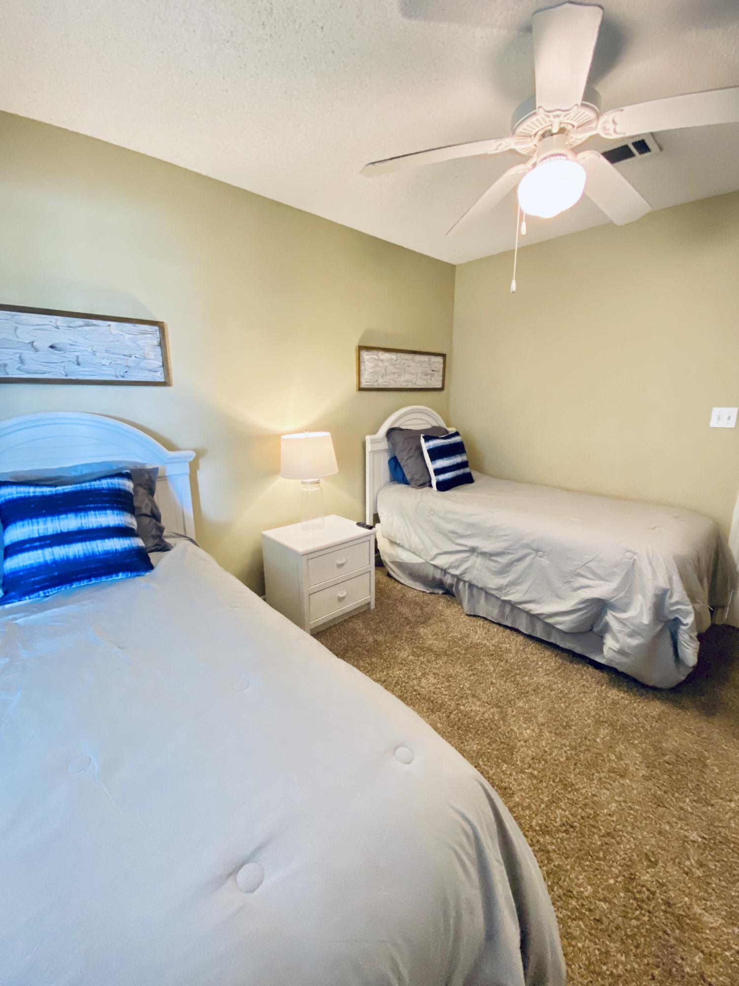 ROLLIN TIDE VILLAS - Residential