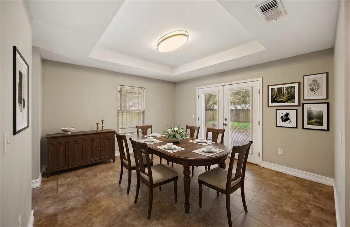 RIVER OAKS - Residential