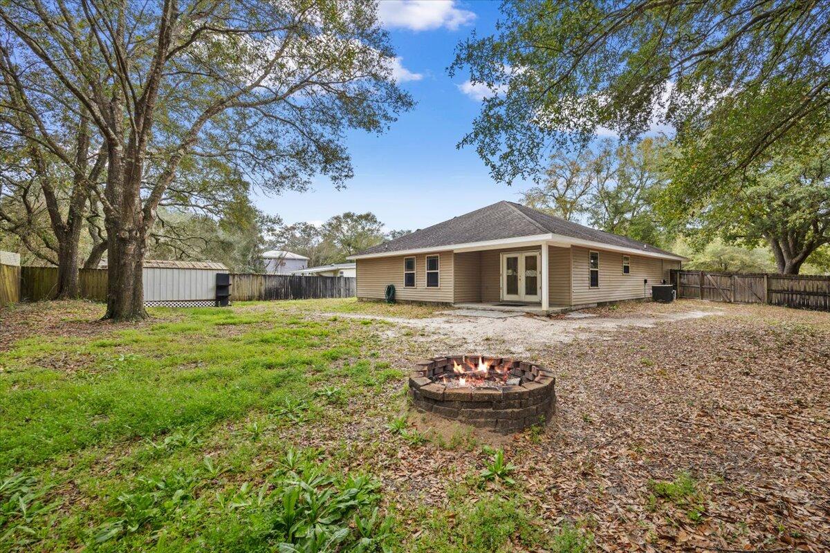 RIVER OAKS - Residential