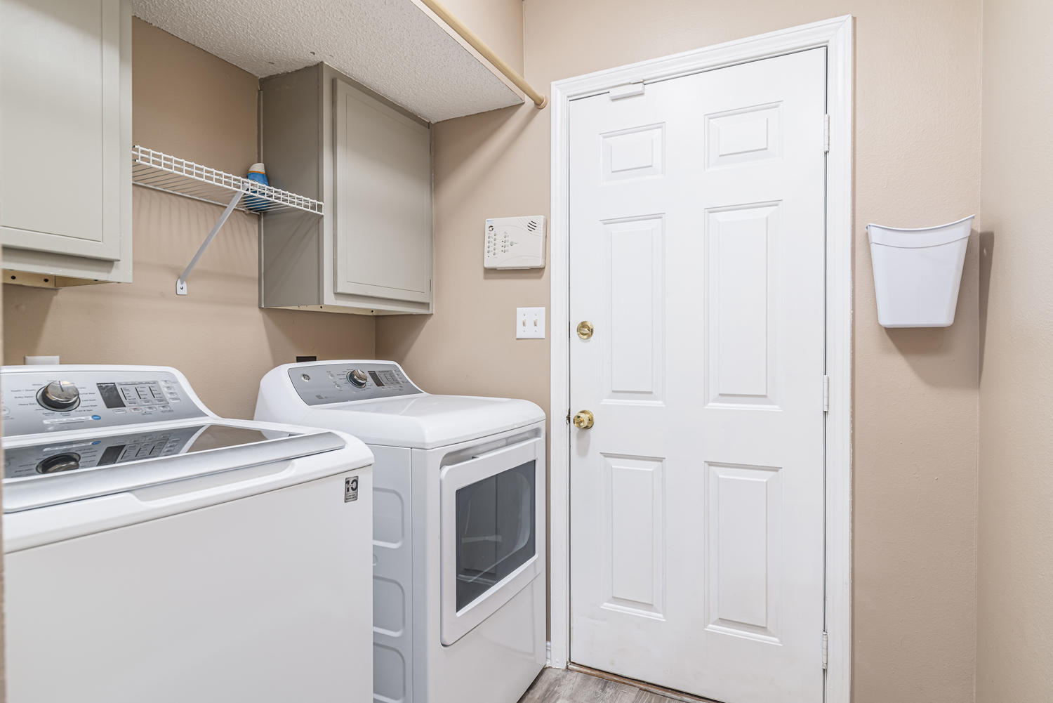 SHALIMAR WOODS S/D - Residential