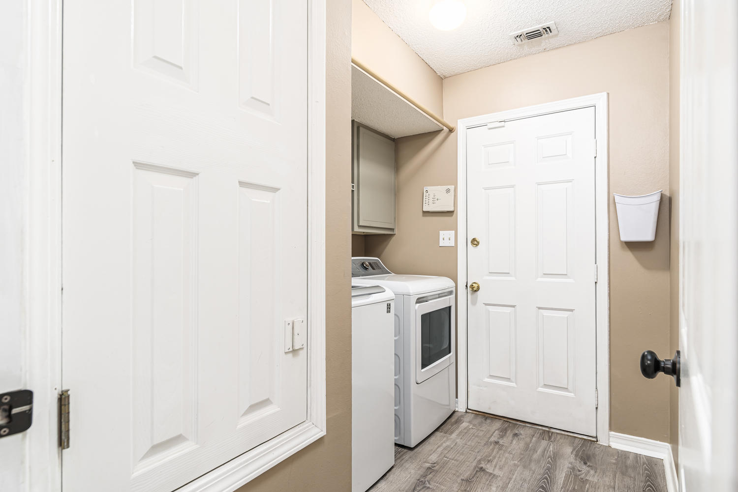 SHALIMAR WOODS S/D - Residential