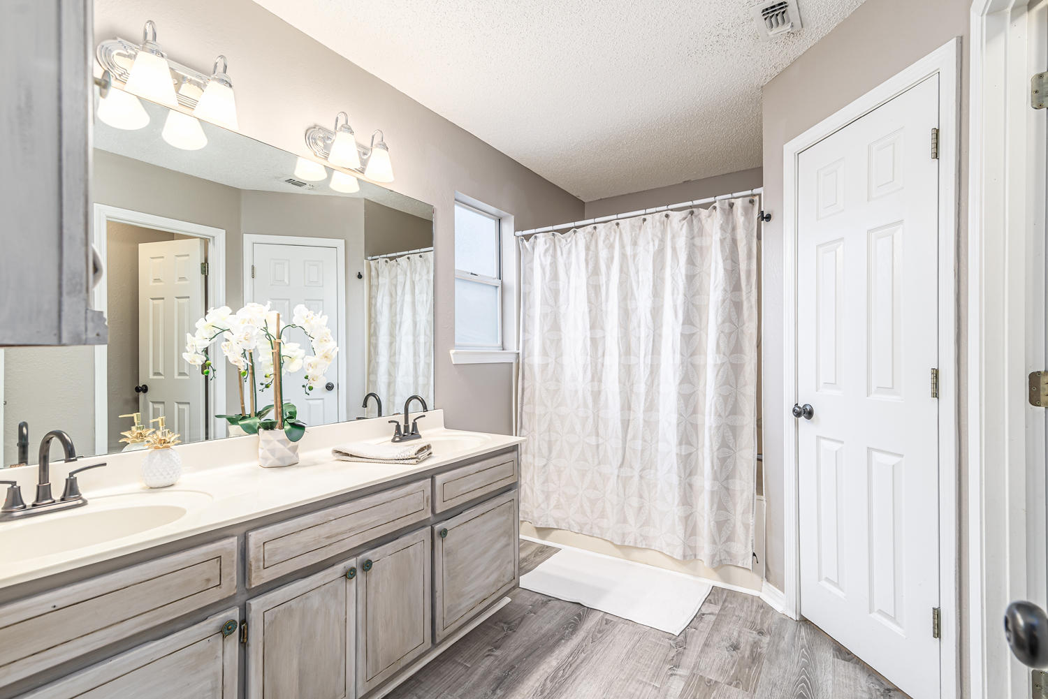 SHALIMAR WOODS S/D - Residential