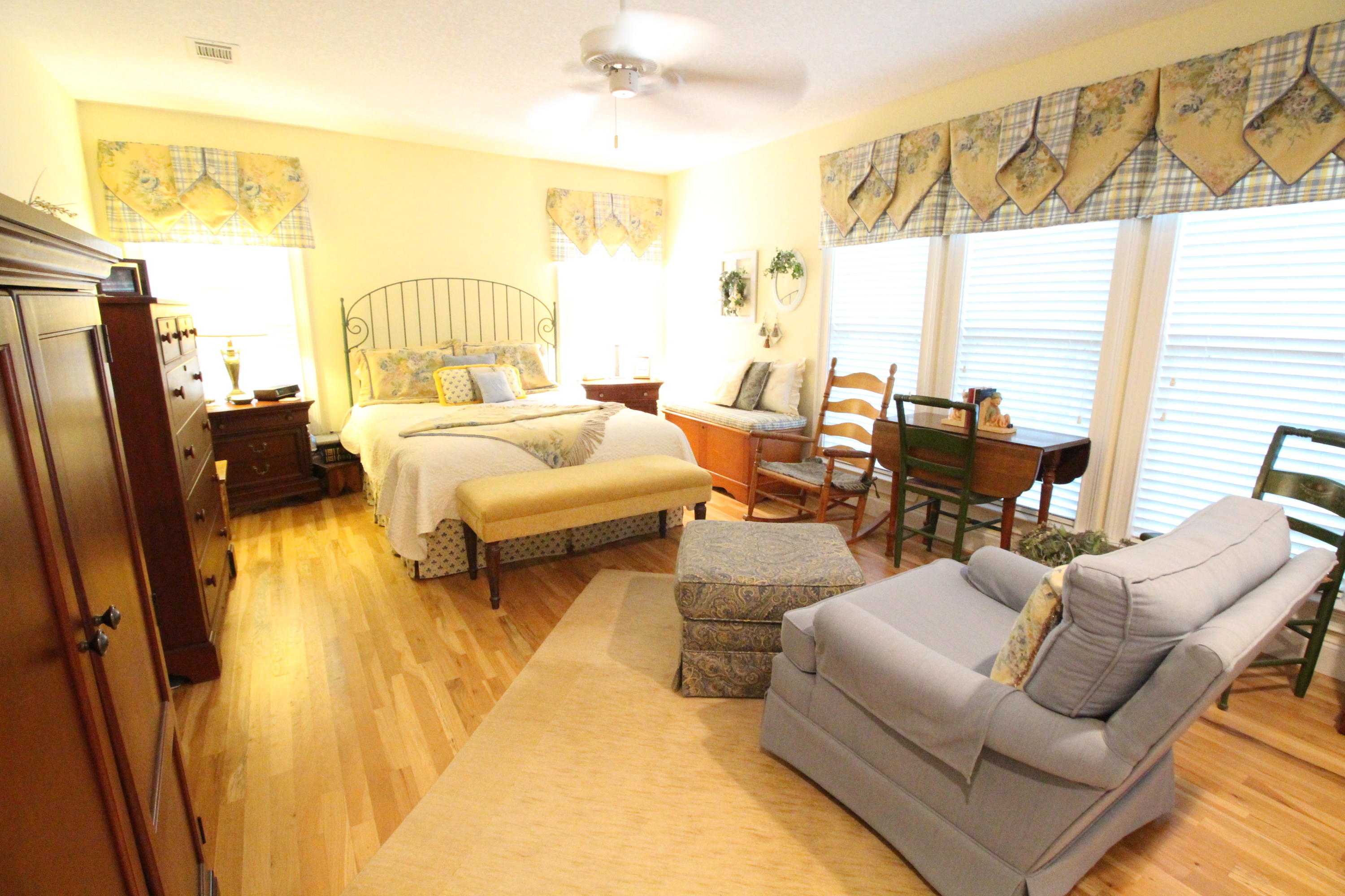 SEAGROVE 5TH ADDN - Residential