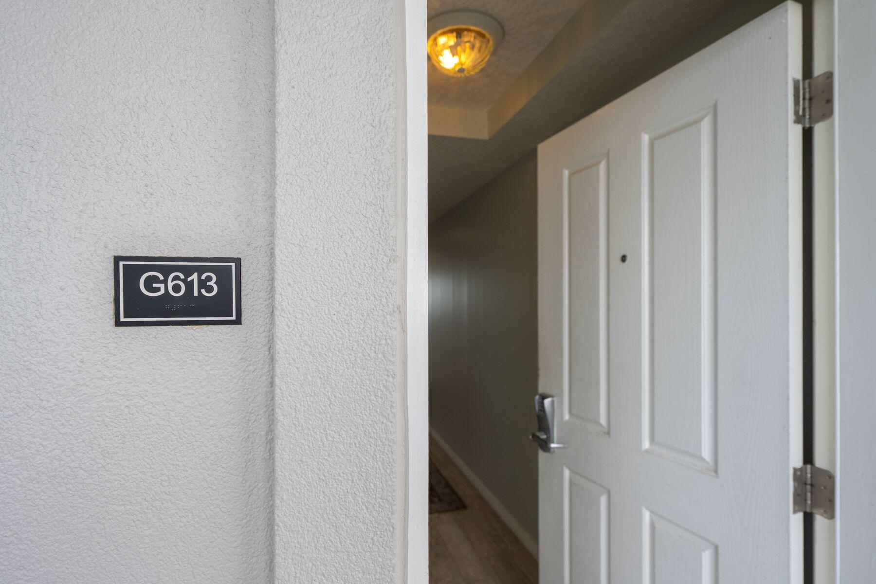 DESTIN WEST BEACH AND BAY RESORT GULFSIDE - Residential
