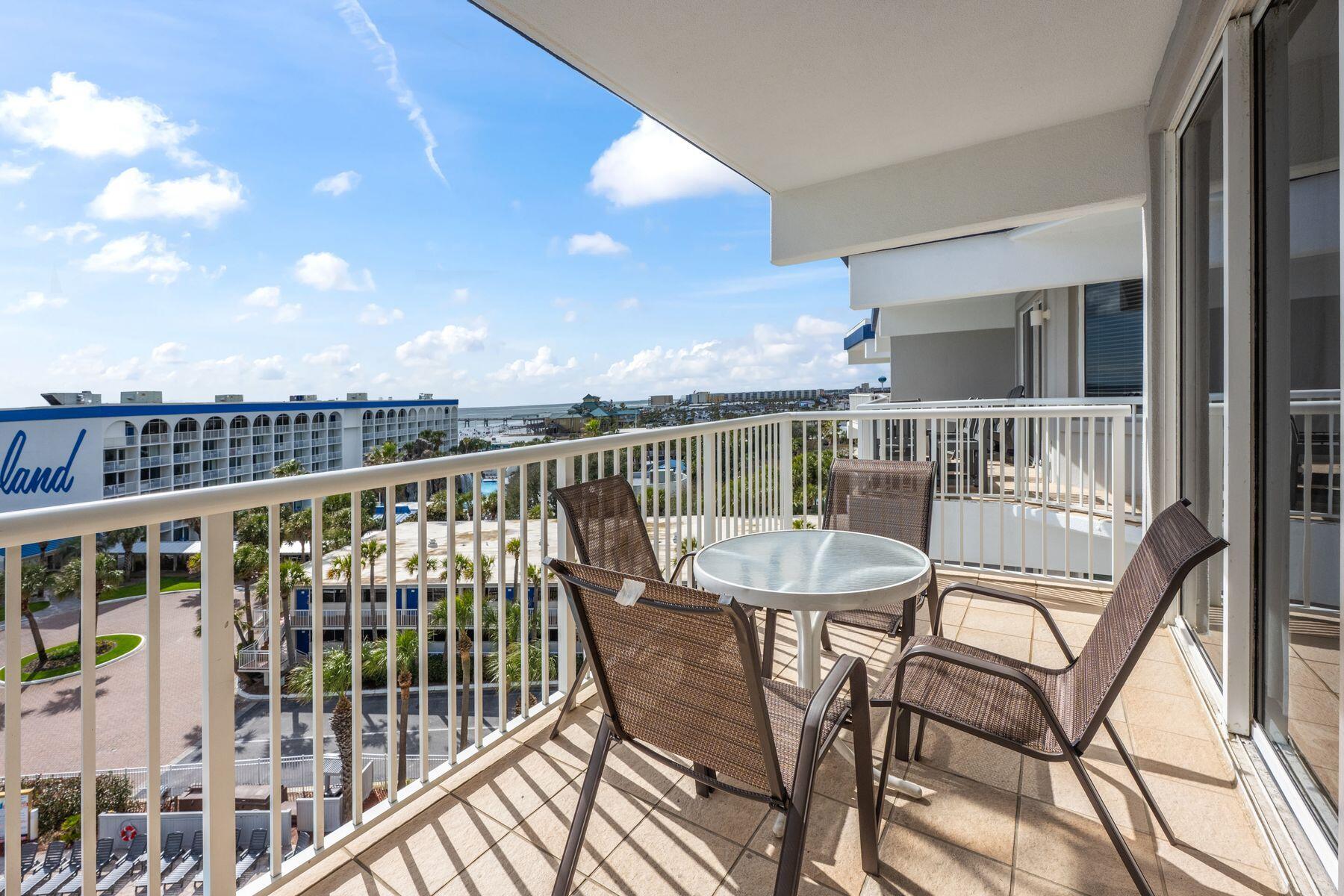 DESTIN WEST BEACH AND BAY RESORT GULFSIDE - Residential