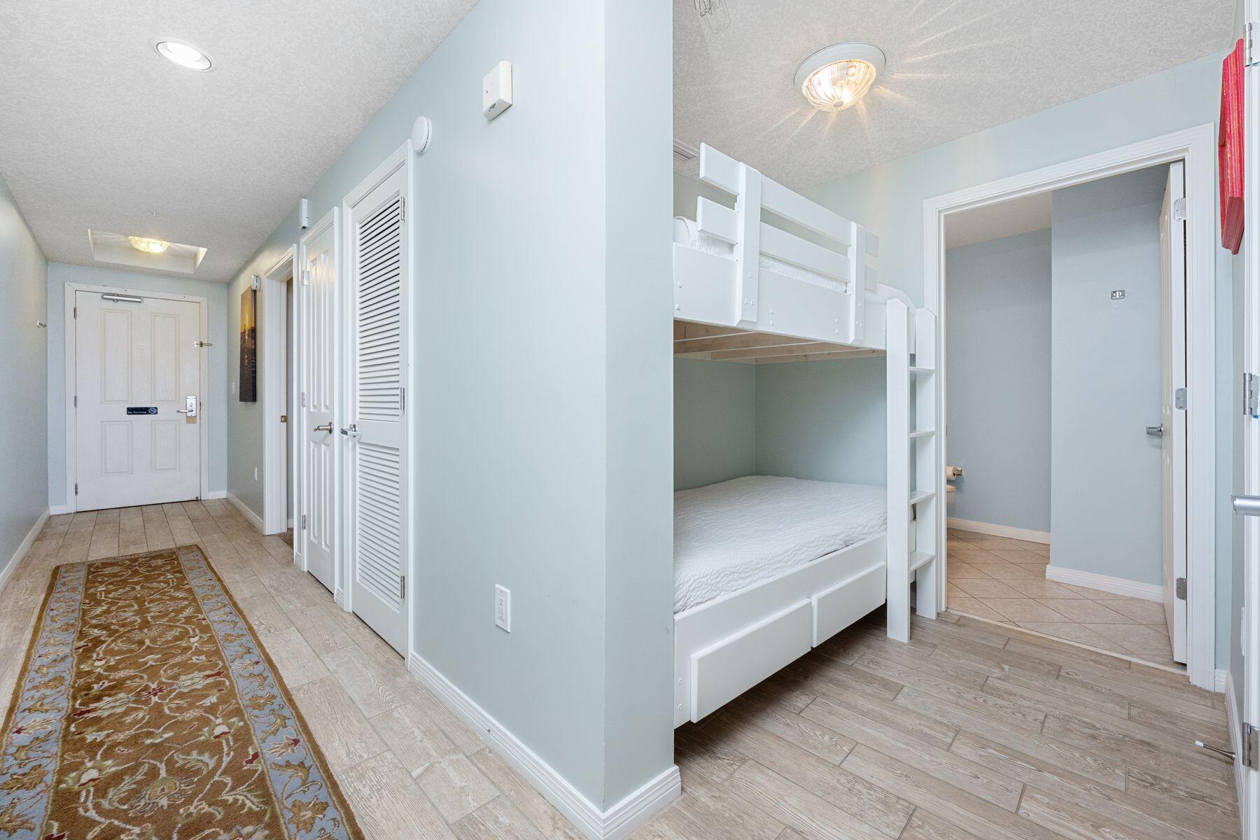 DESTIN WEST BEACH AND BAY RESORT GULFSIDE - Residential