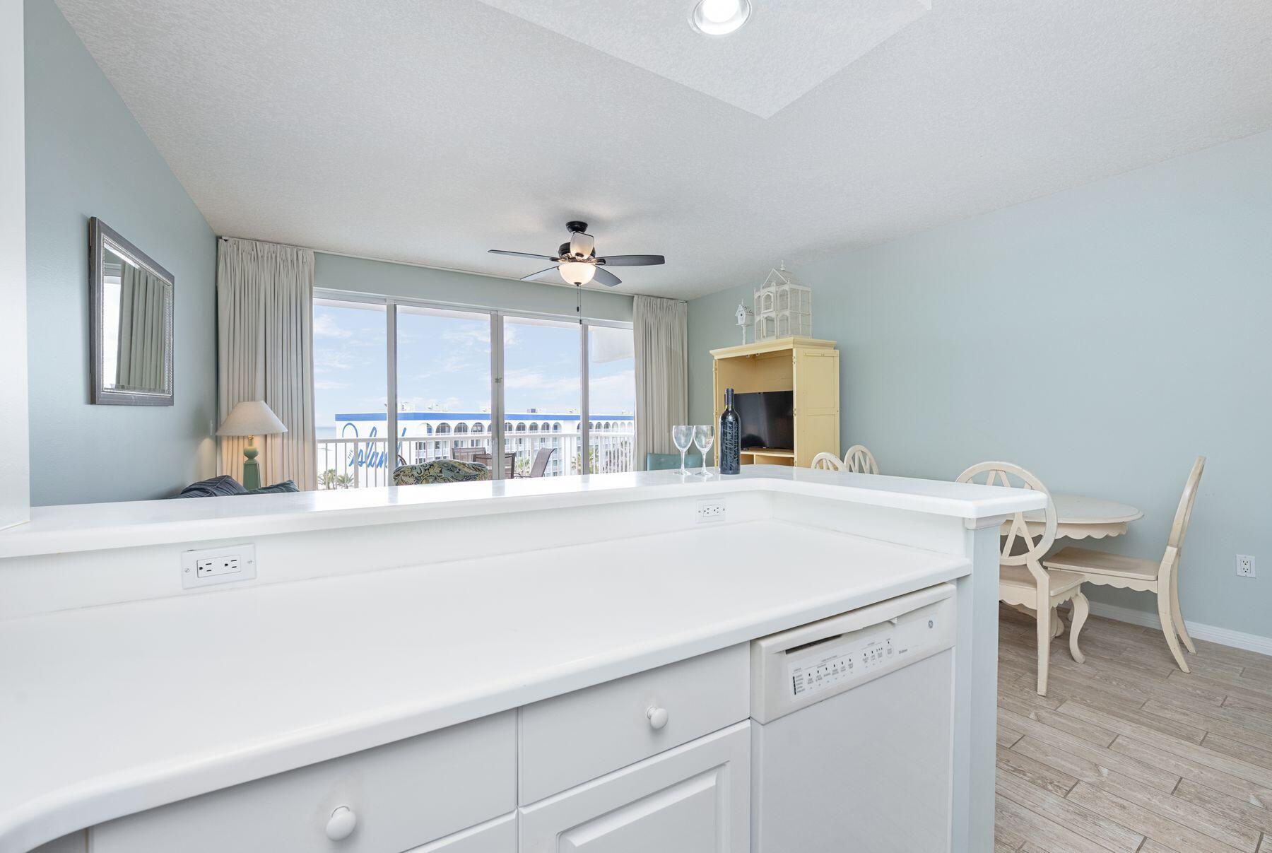 DESTIN WEST BEACH AND BAY RESORT GULFSIDE - Residential
