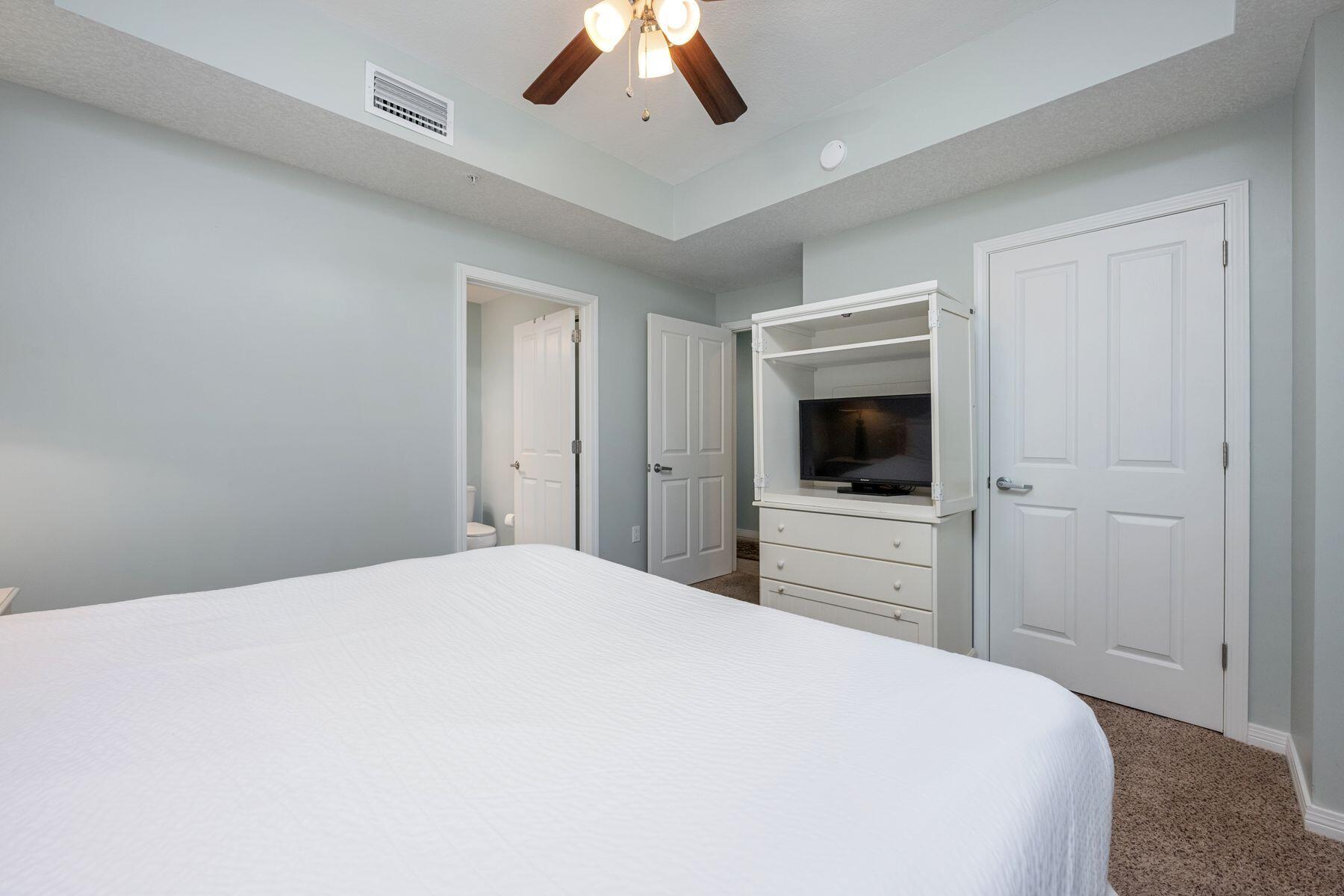 DESTIN WEST BEACH AND BAY RESORT GULFSIDE - Residential