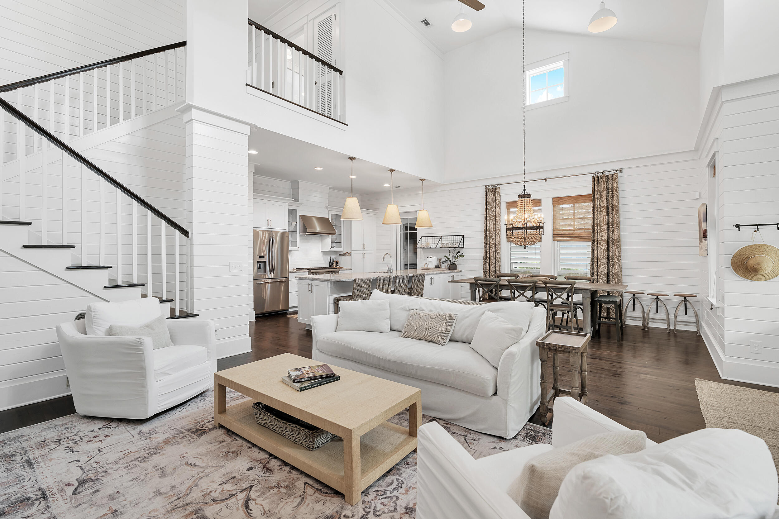 FOREST LAKES - Residential