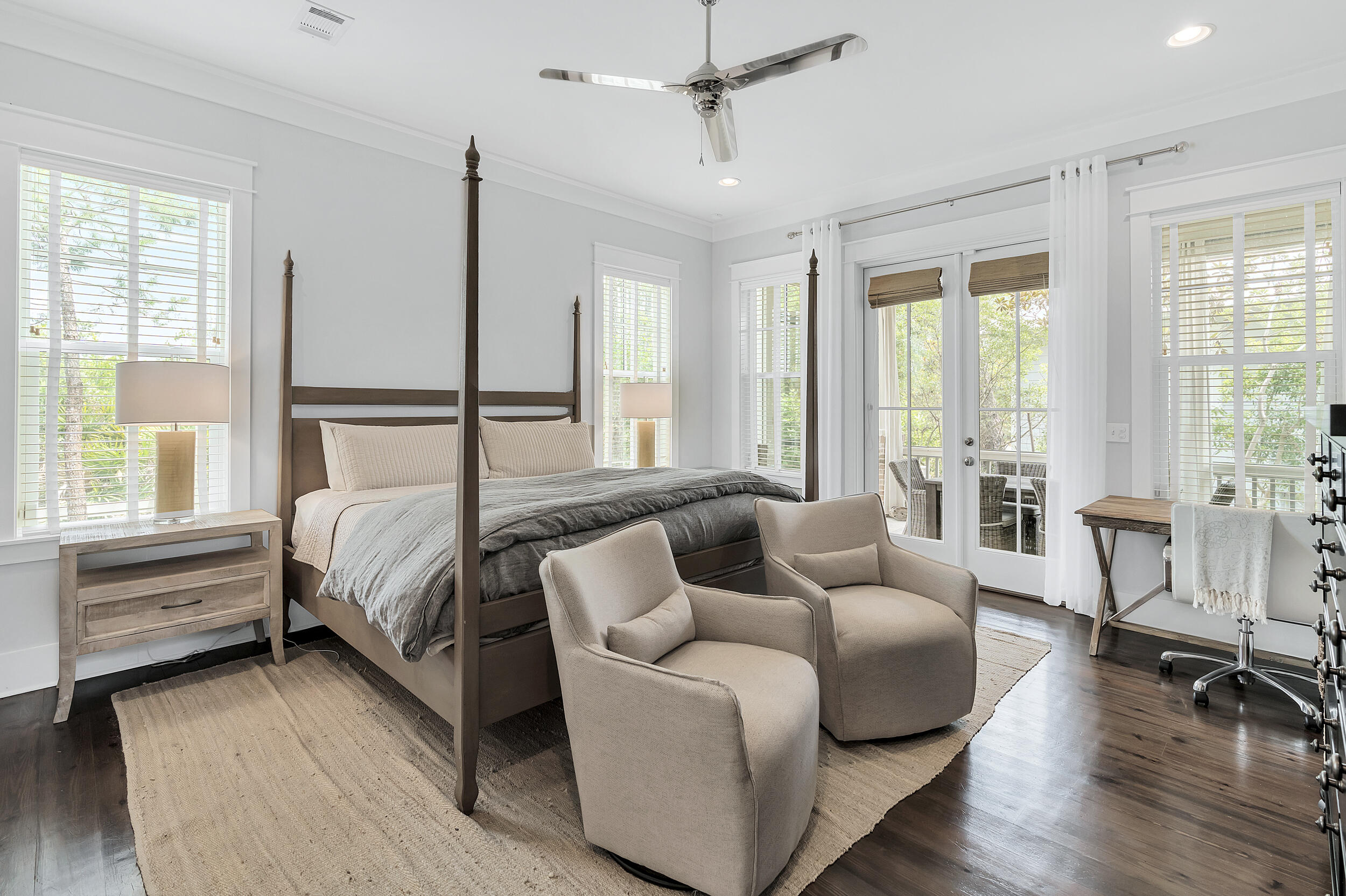 FOREST LAKES - Residential