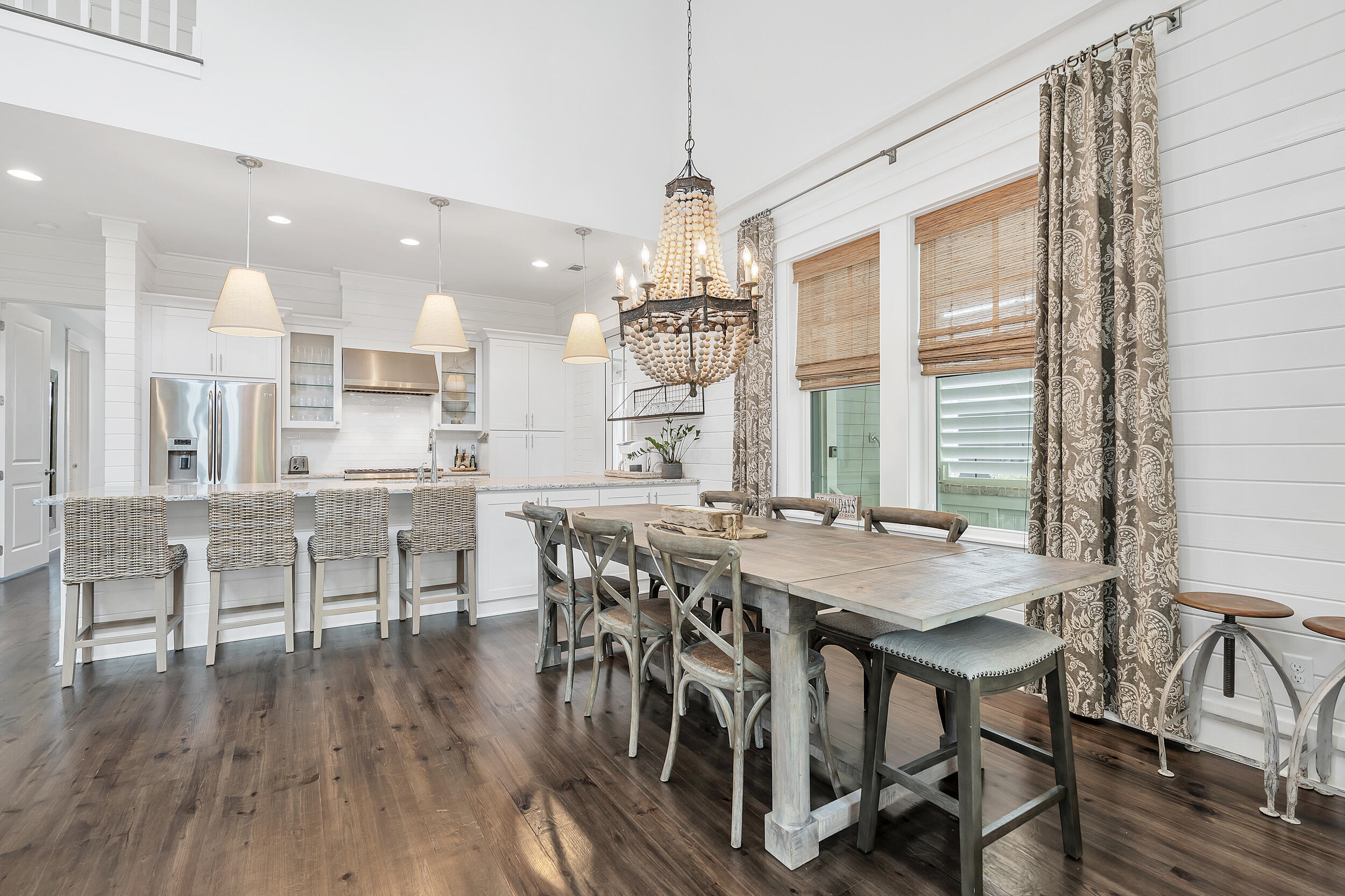 FOREST LAKES - Residential