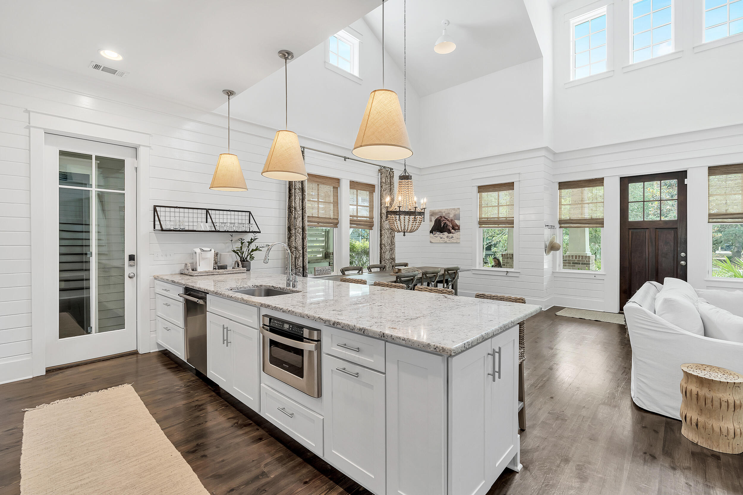 FOREST LAKES - Residential