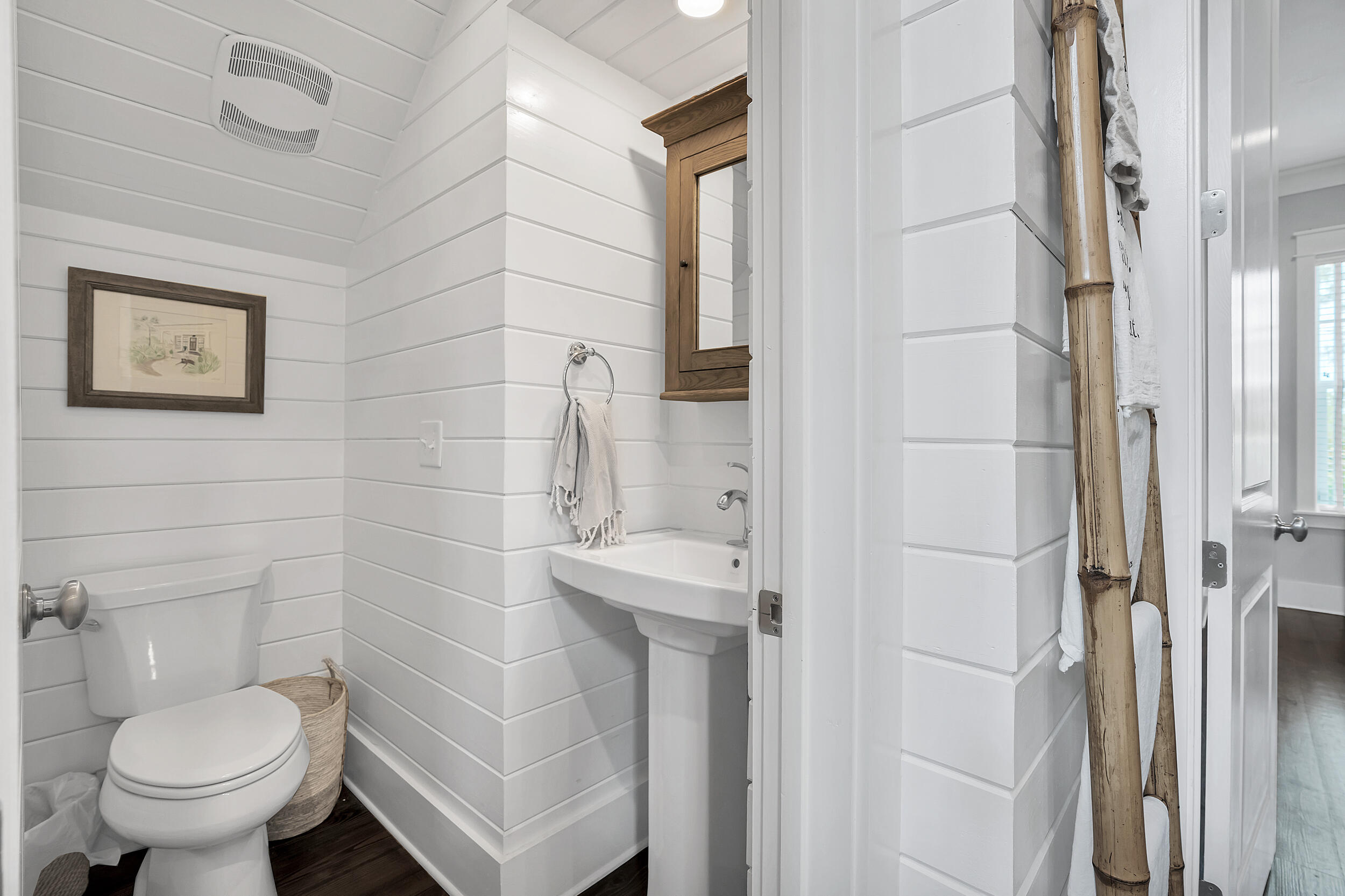 FOREST LAKES - Residential