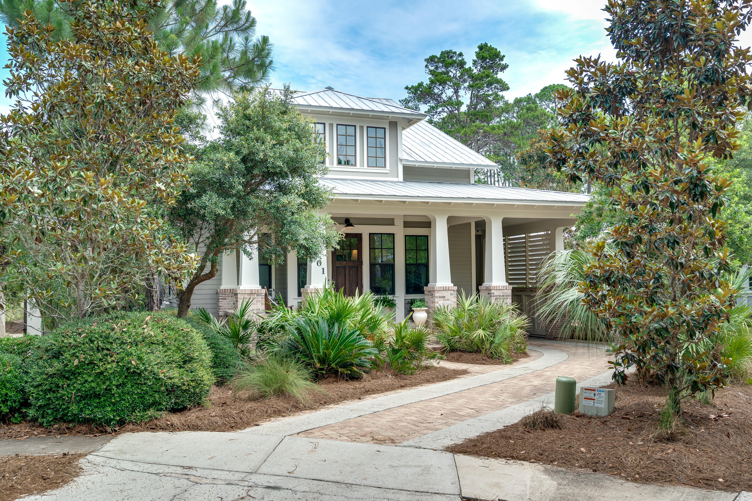 FOREST LAKES - Residential